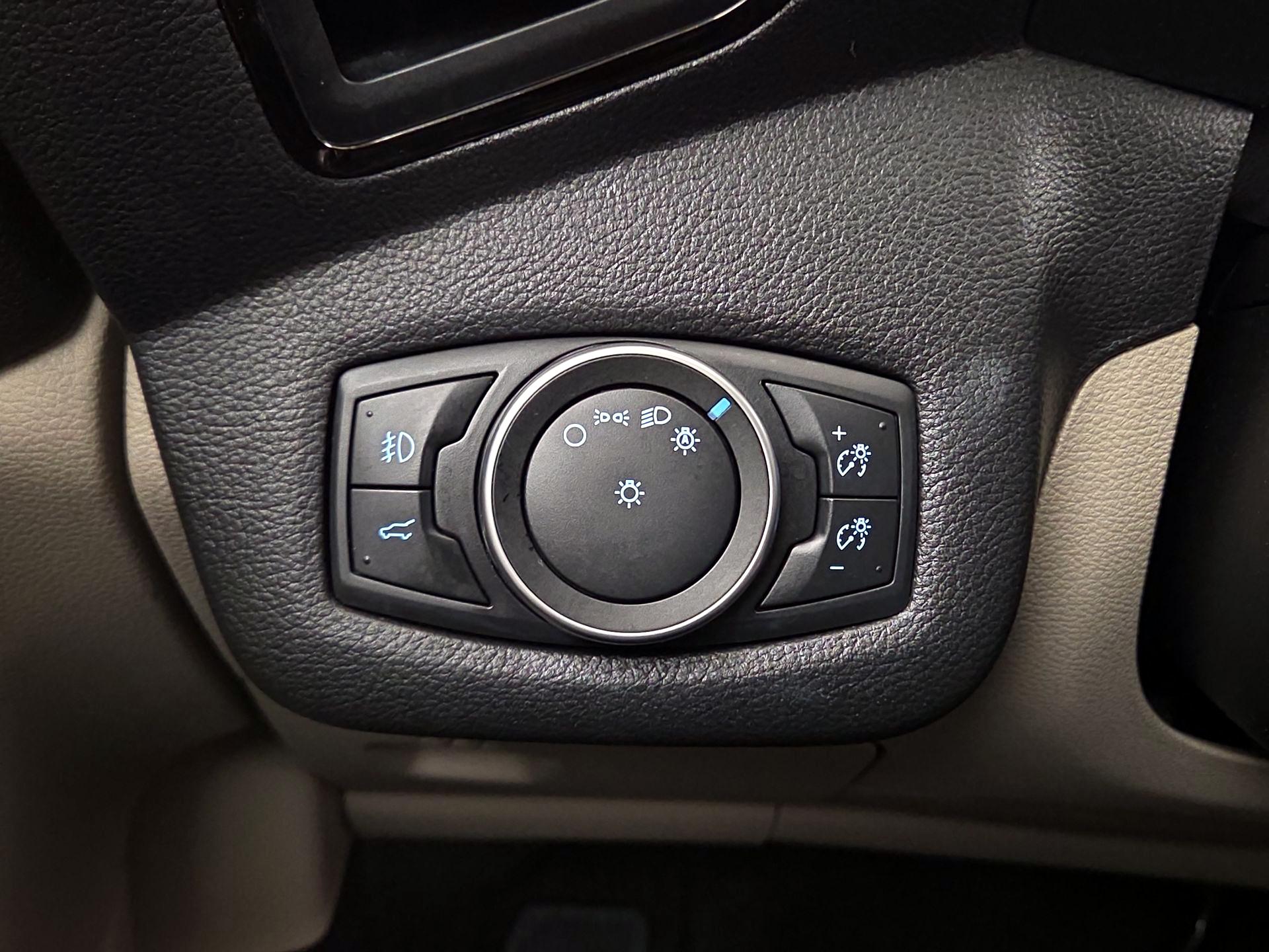 Thumbnail: 2018 Ford Escape - 13