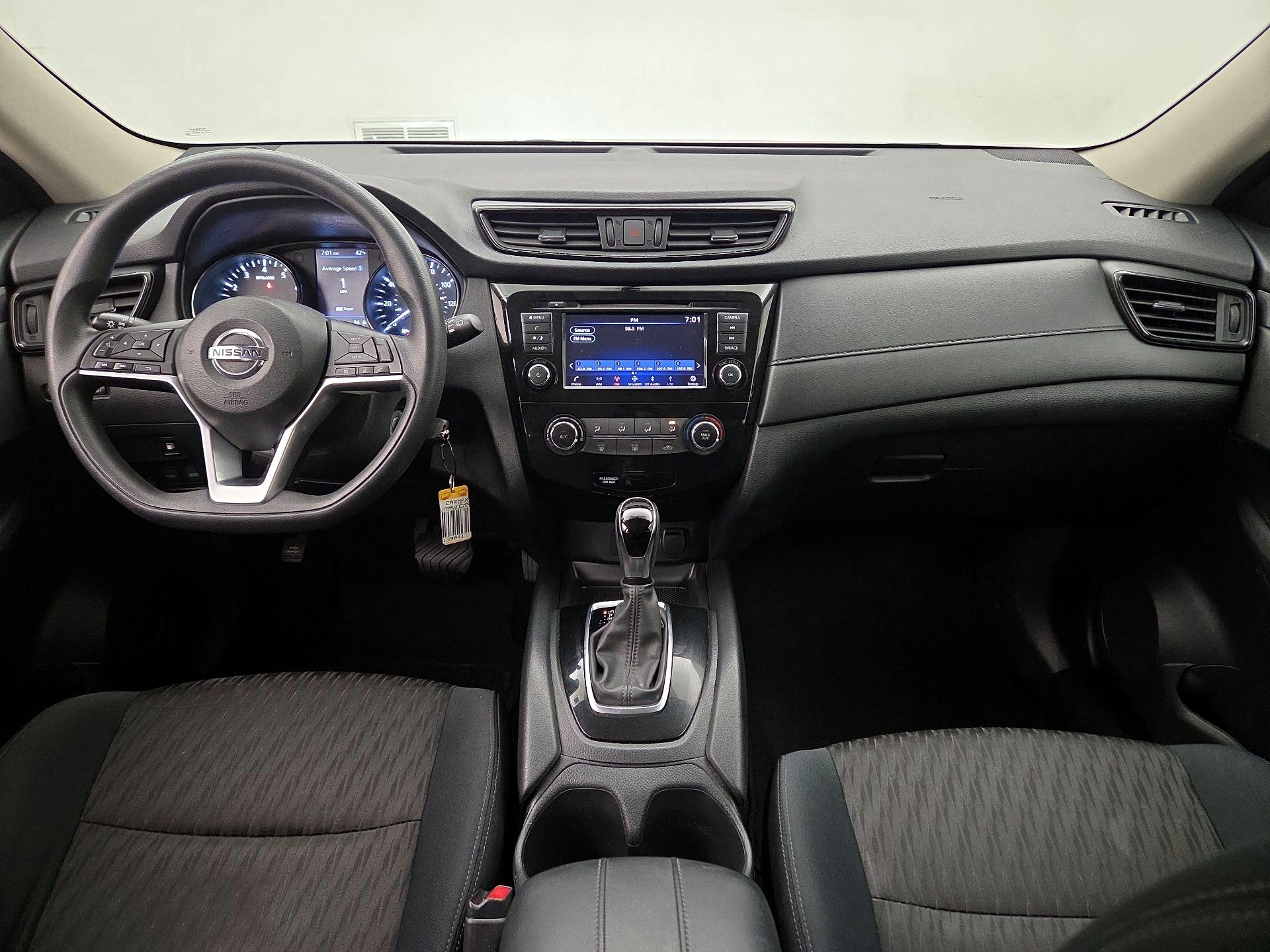 Thumbnail: 2018 Nissan Rogue - 9