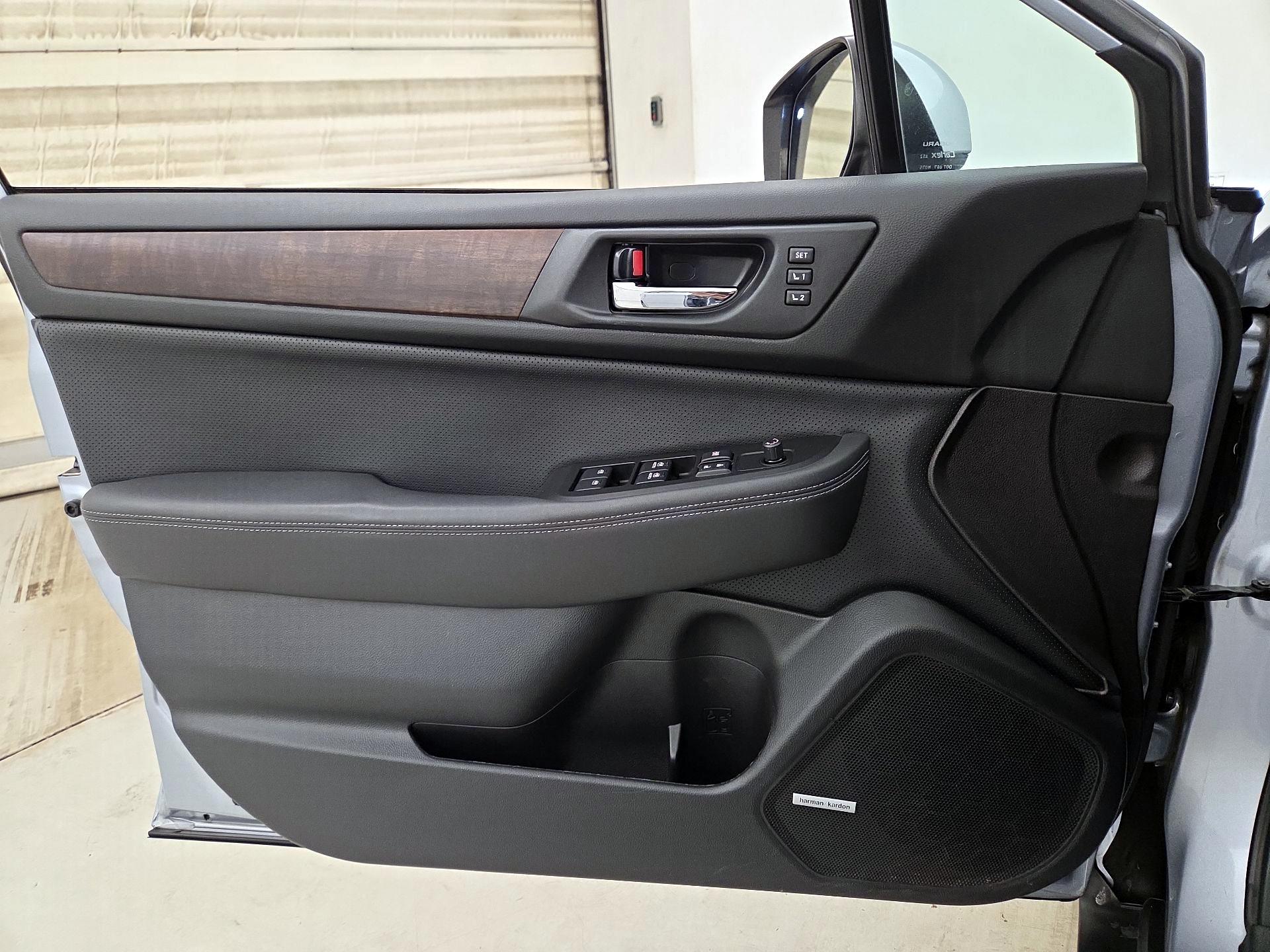 Thumbnail: 2017 Subaru Outback - 12