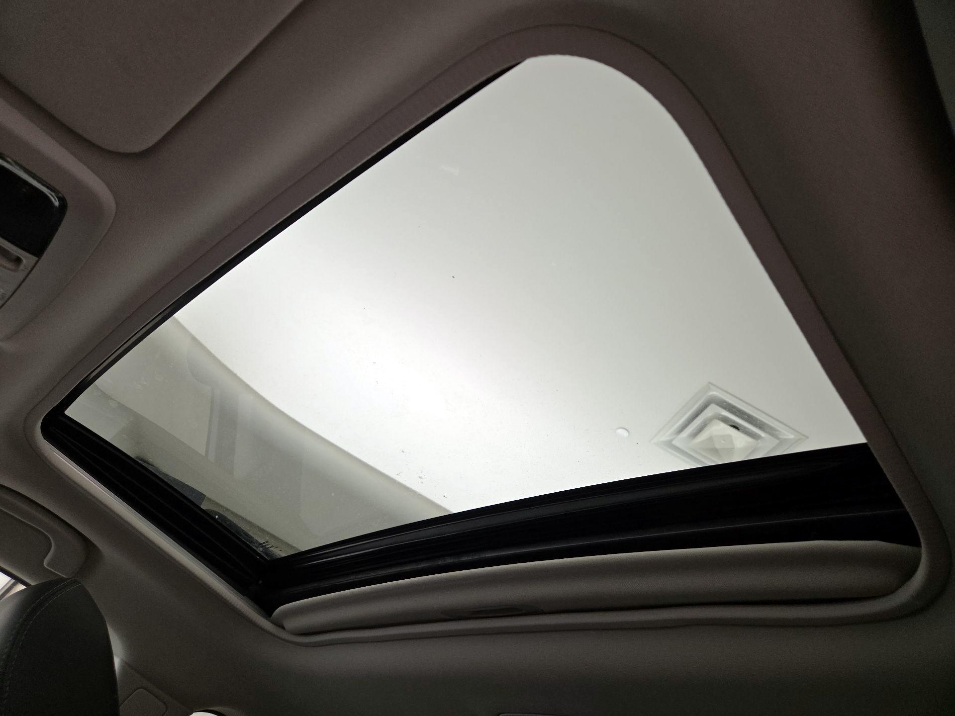 Thumbnail: 2017 Subaru Outback - 20