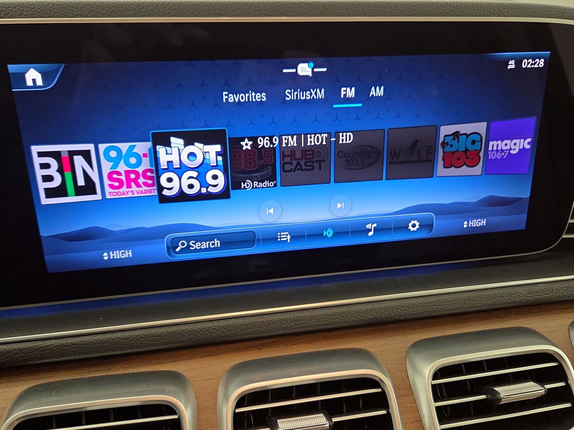 Thumbnail: 2024 Mercedes-Benz GLE - 16