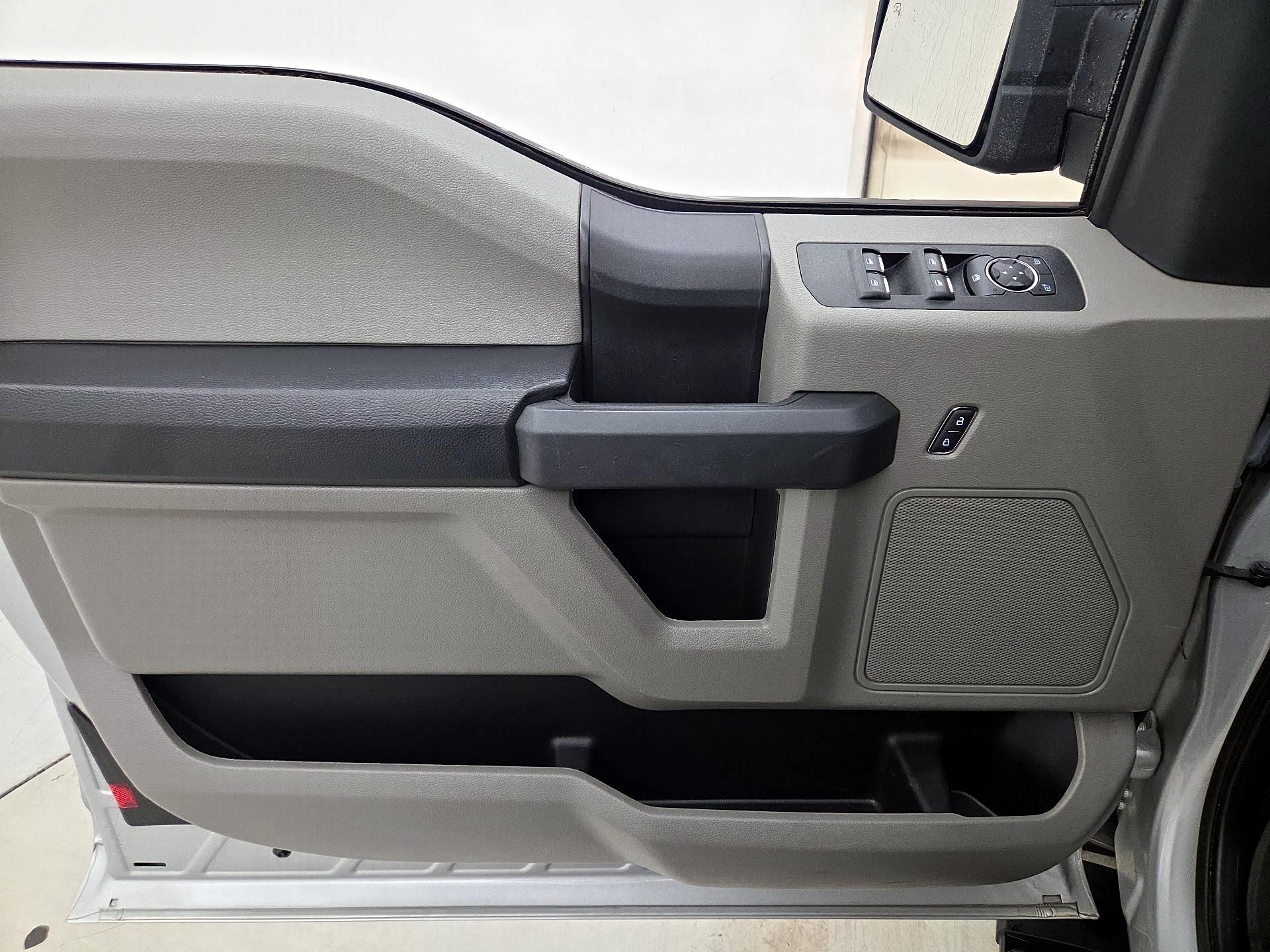 Thumbnail: 2019 Ford F-150 - 12