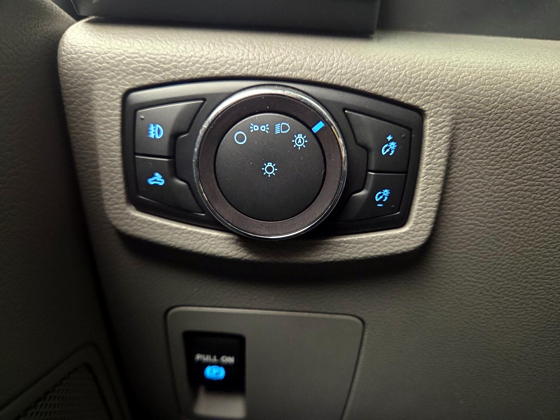 Thumbnail: 2019 Ford F-150 - 13