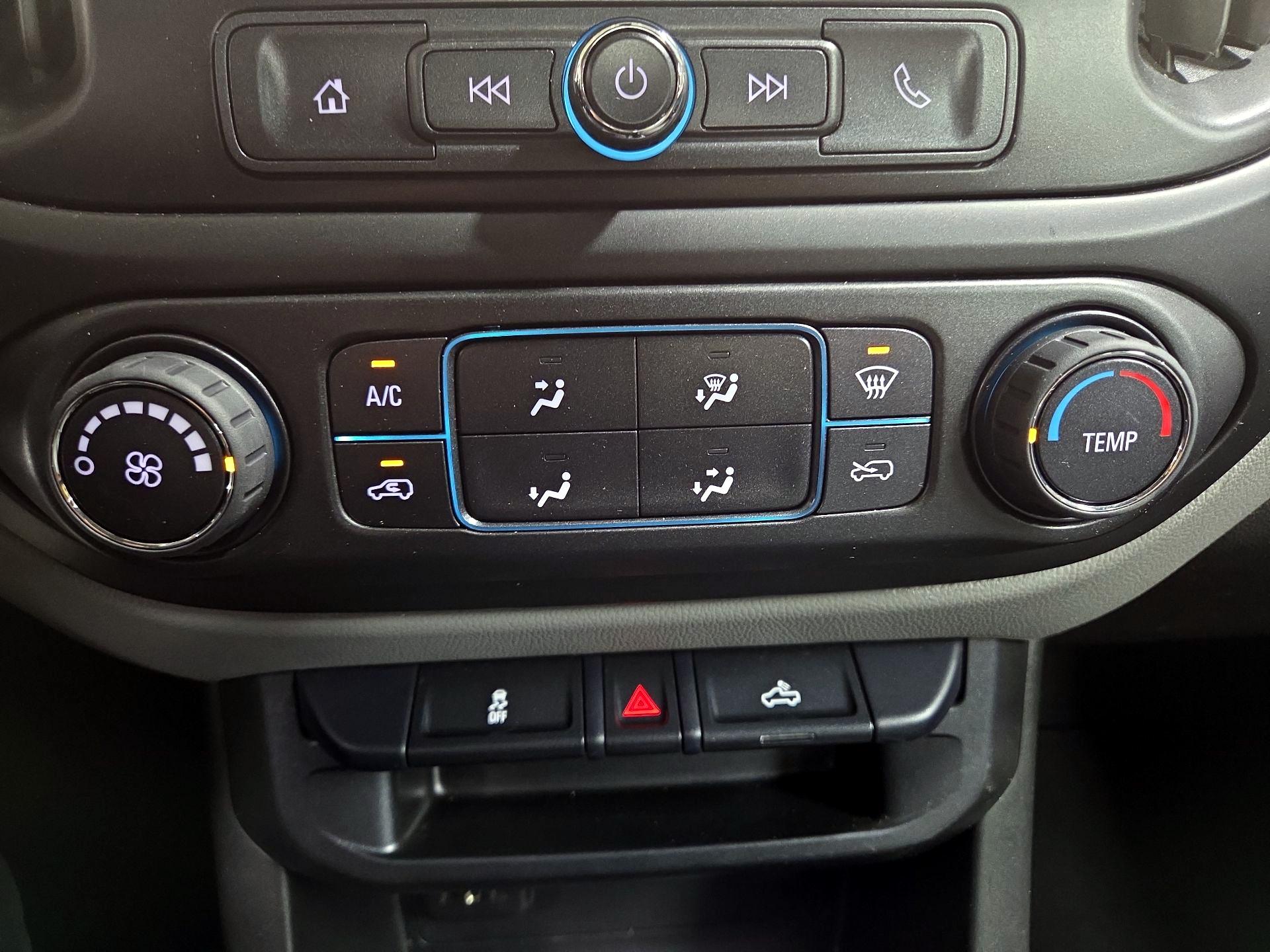 Thumbnail: 2021 Chevrolet Colorado - 16