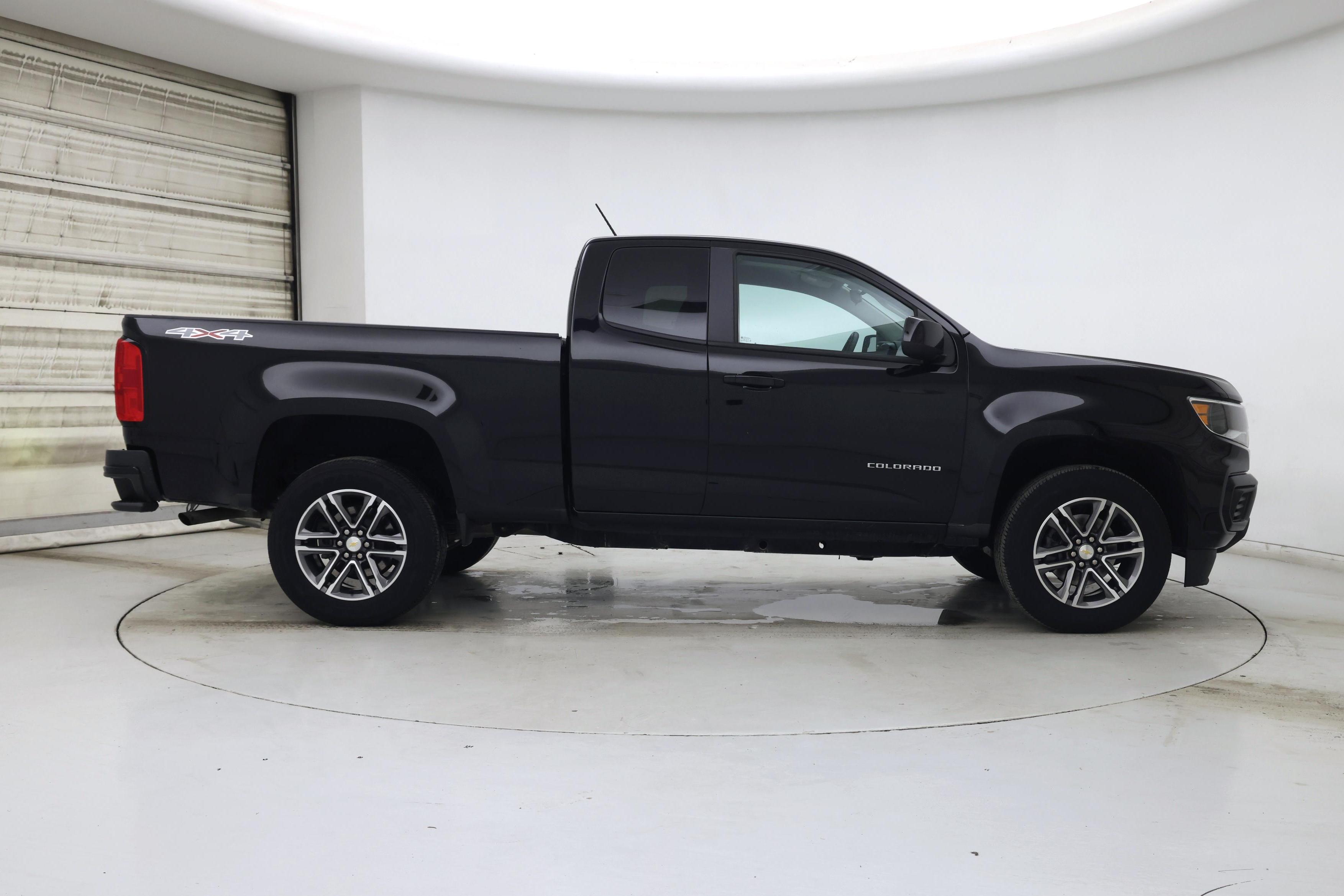 Thumbnail: 2021 Chevrolet Colorado - 7