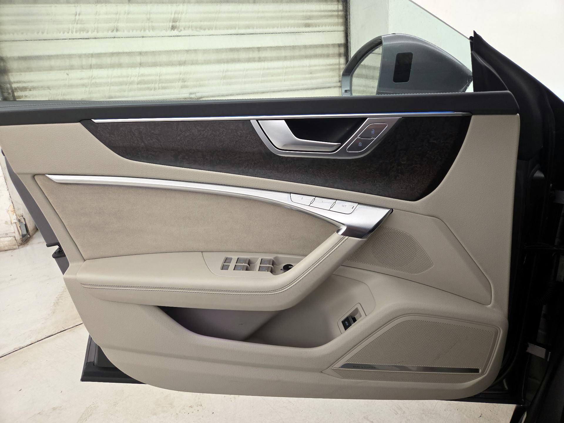 Thumbnail: 2019 Audi A7 - 12