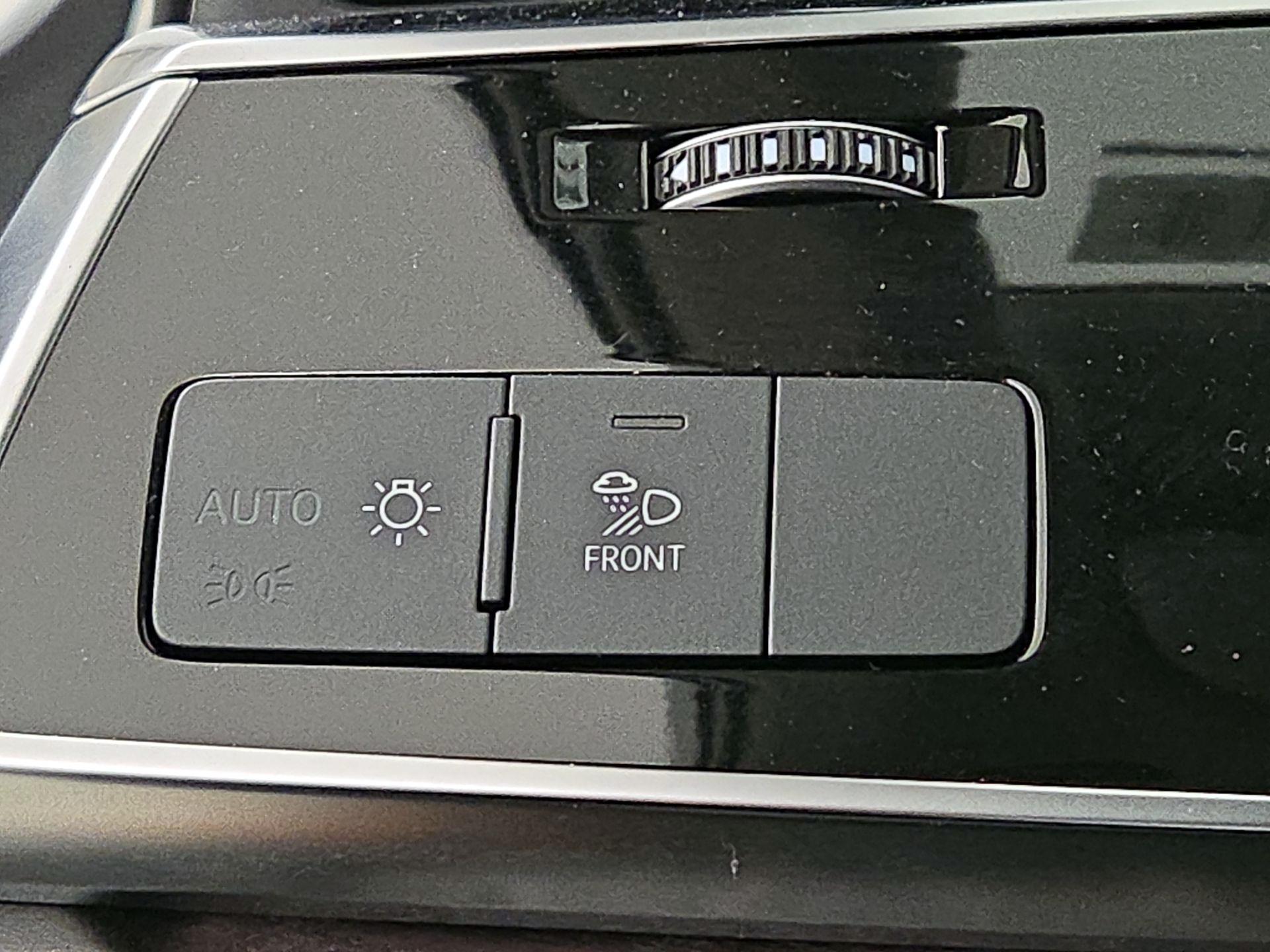 Thumbnail: 2023 Audi Q7 - 13