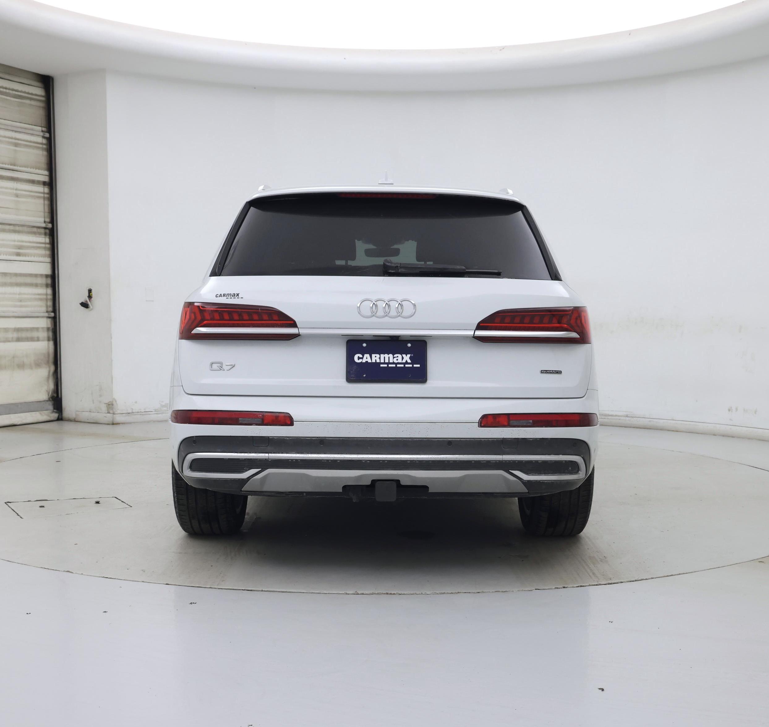 Thumbnail: 2023 Audi Q7 - 6