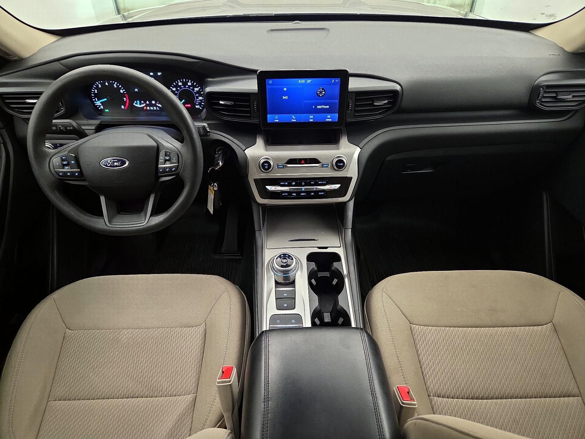 Thumbnail: 2021 Ford Explorer - 9