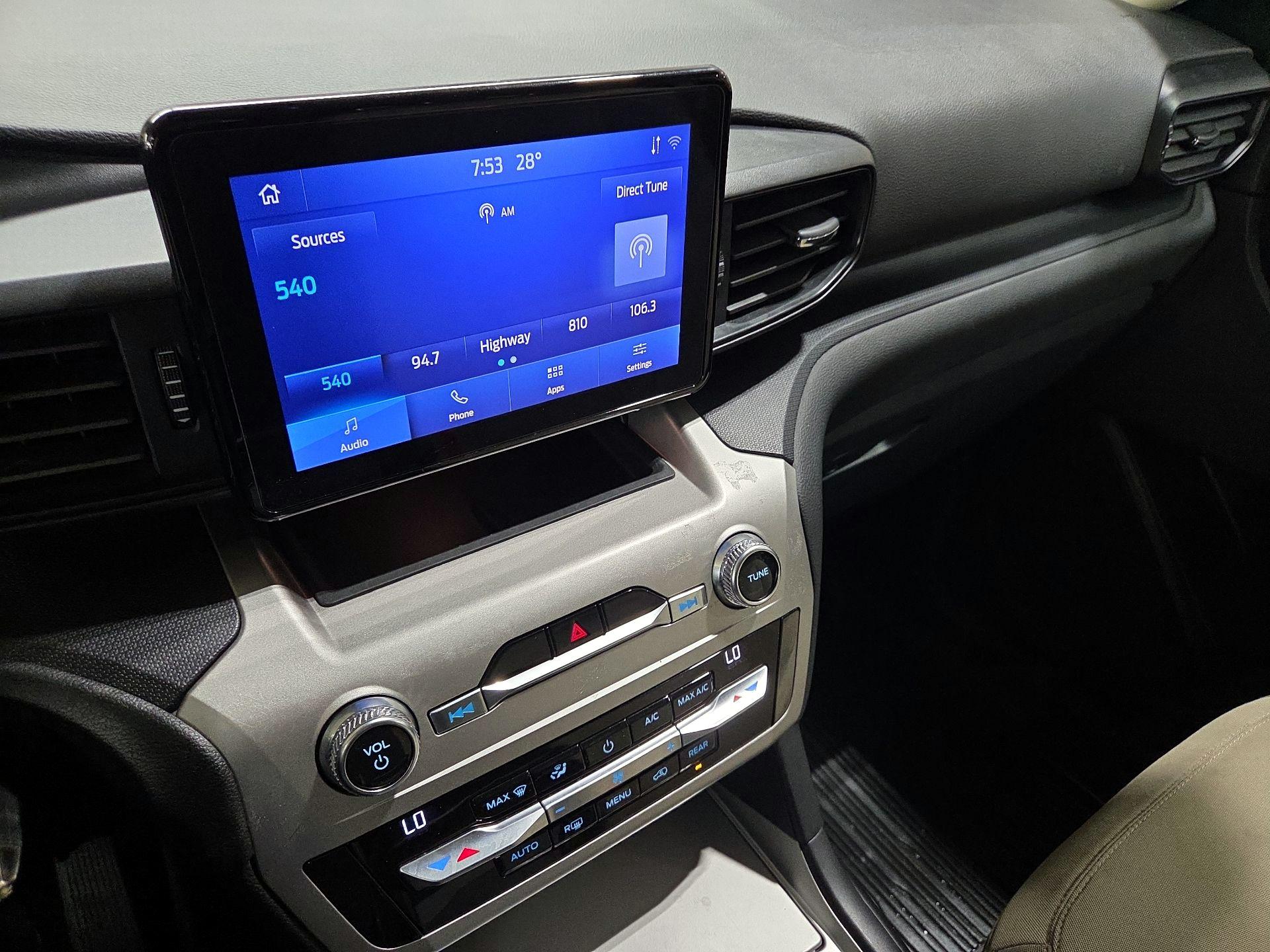 Thumbnail: 2021 Ford Explorer - 15