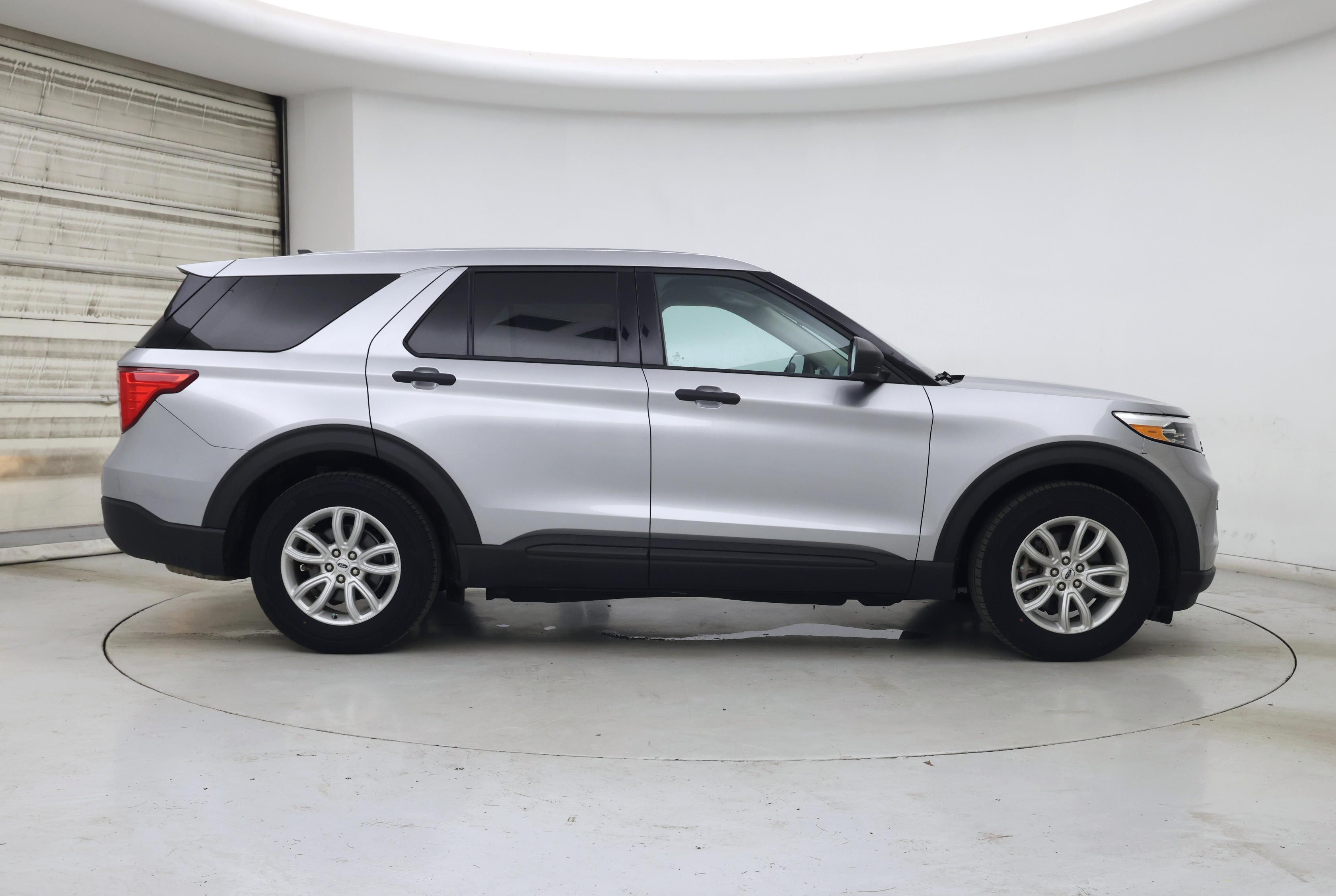 Thumbnail: 2021 Ford Explorer - 7