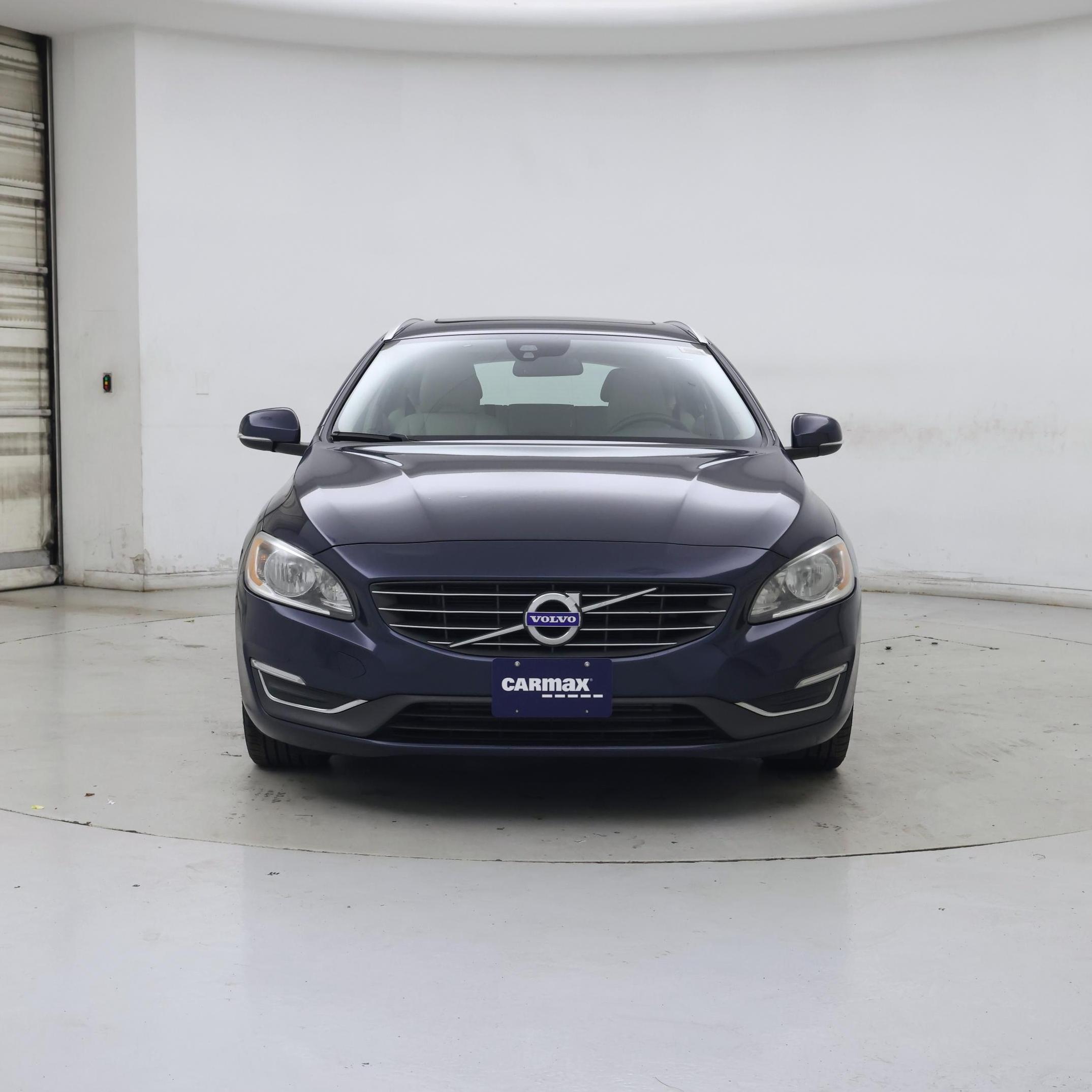 Thumbnail: 2015 Volvo V60 - 5