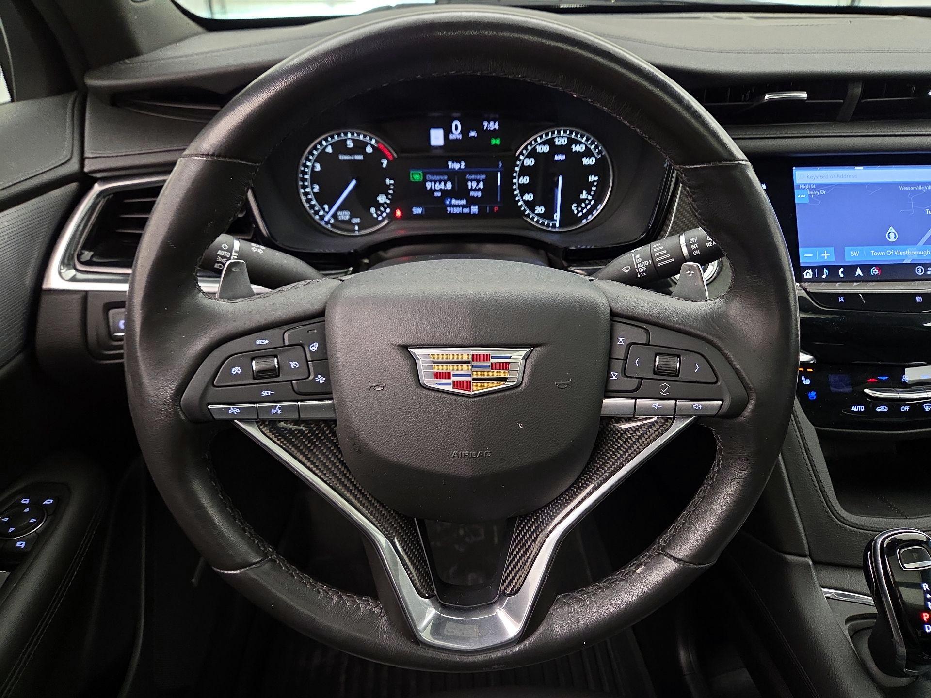 Thumbnail: 2020 Cadillac XT6 - 10