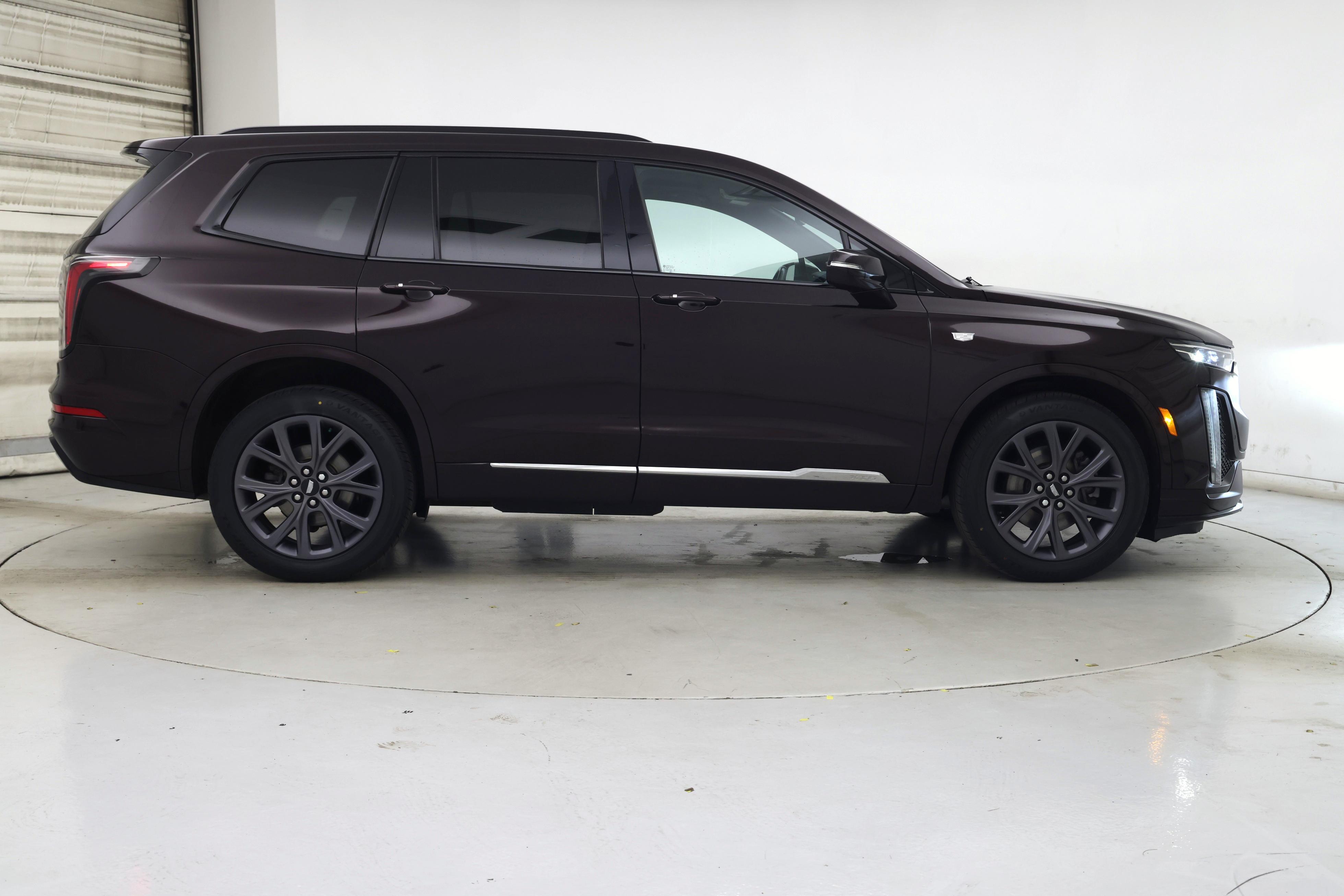 Thumbnail: 2020 Cadillac XT6 - 7