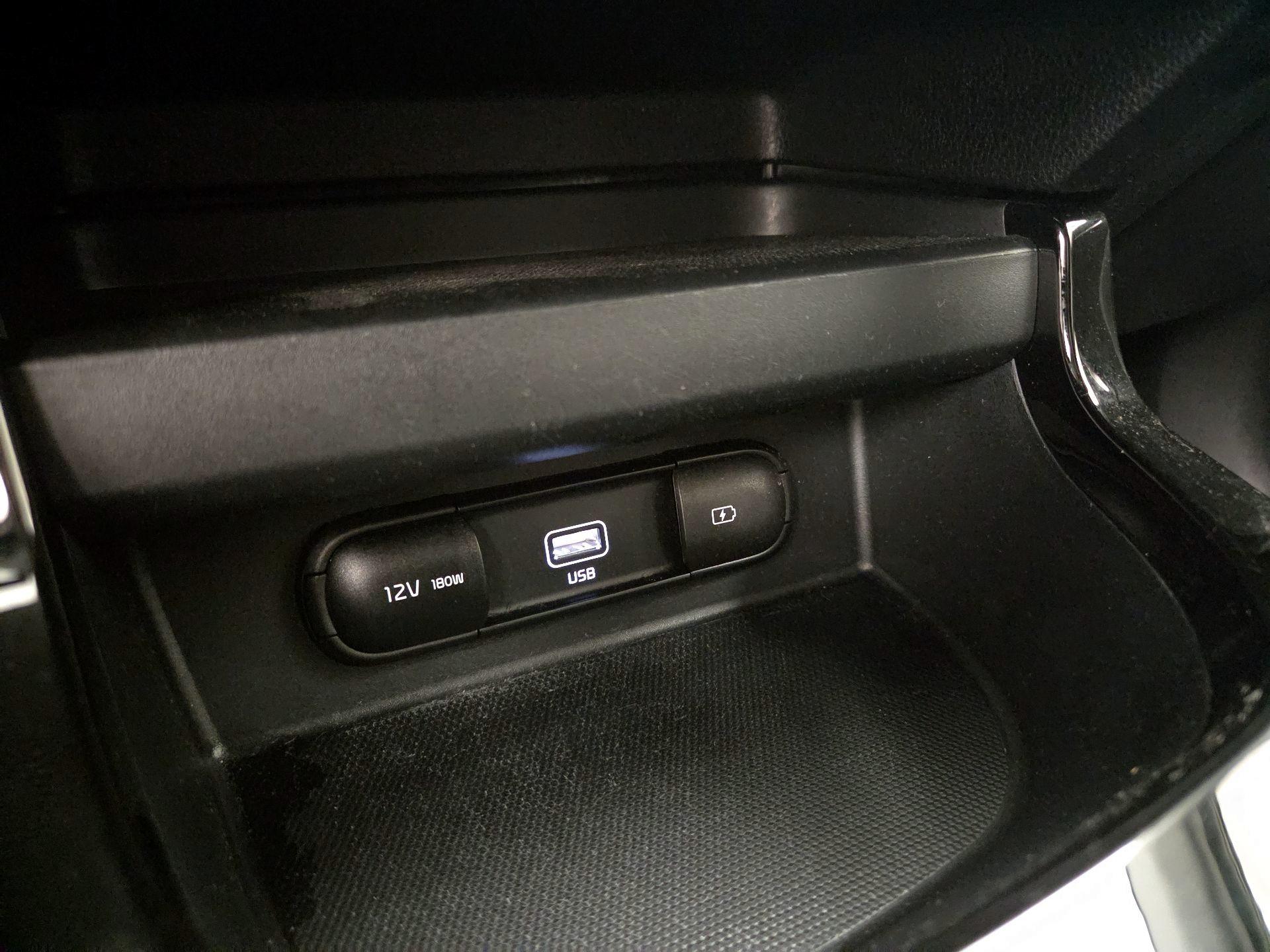 Thumbnail: 2023 Kia Seltos - 18