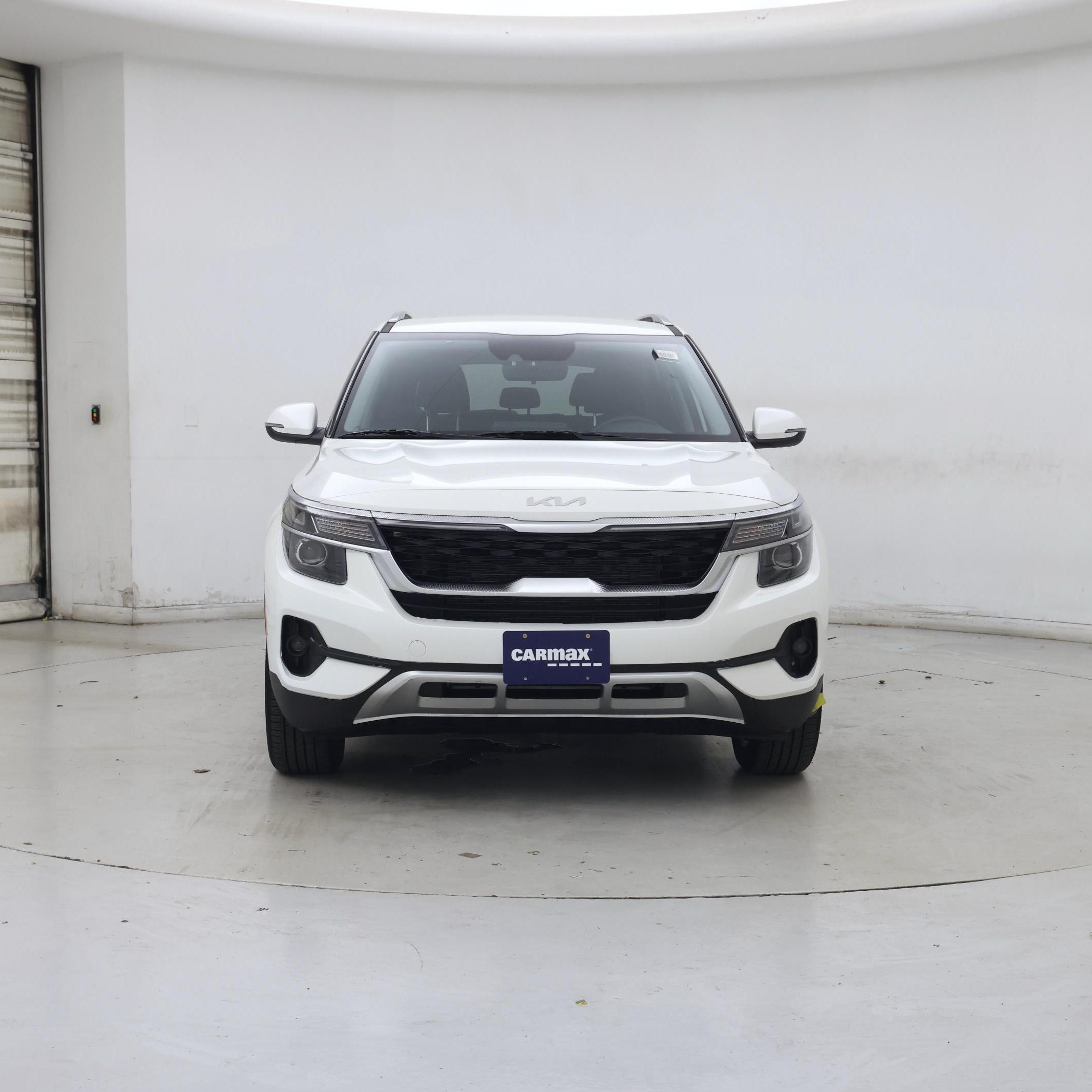 Thumbnail: 2023 Kia Seltos - 5