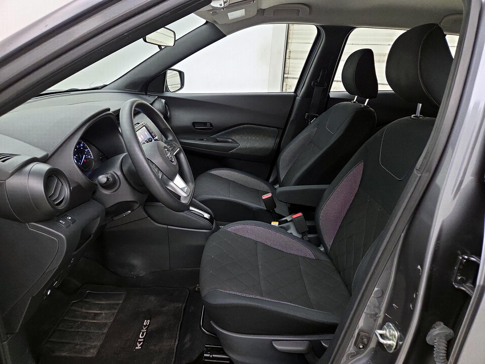 Thumbnail: 2019 Nissan Kicks - 11