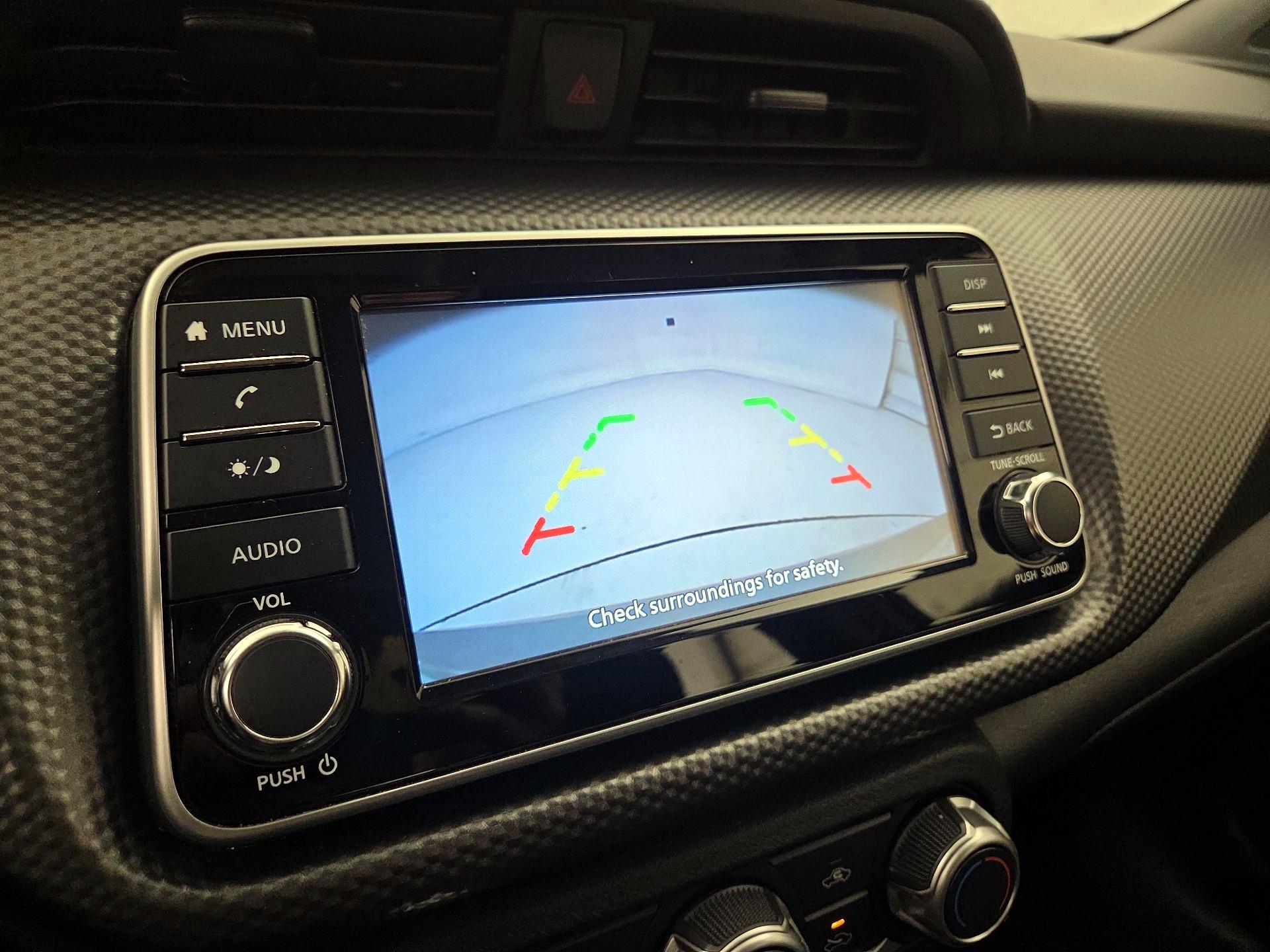 Thumbnail: 2019 Nissan Kicks - 14