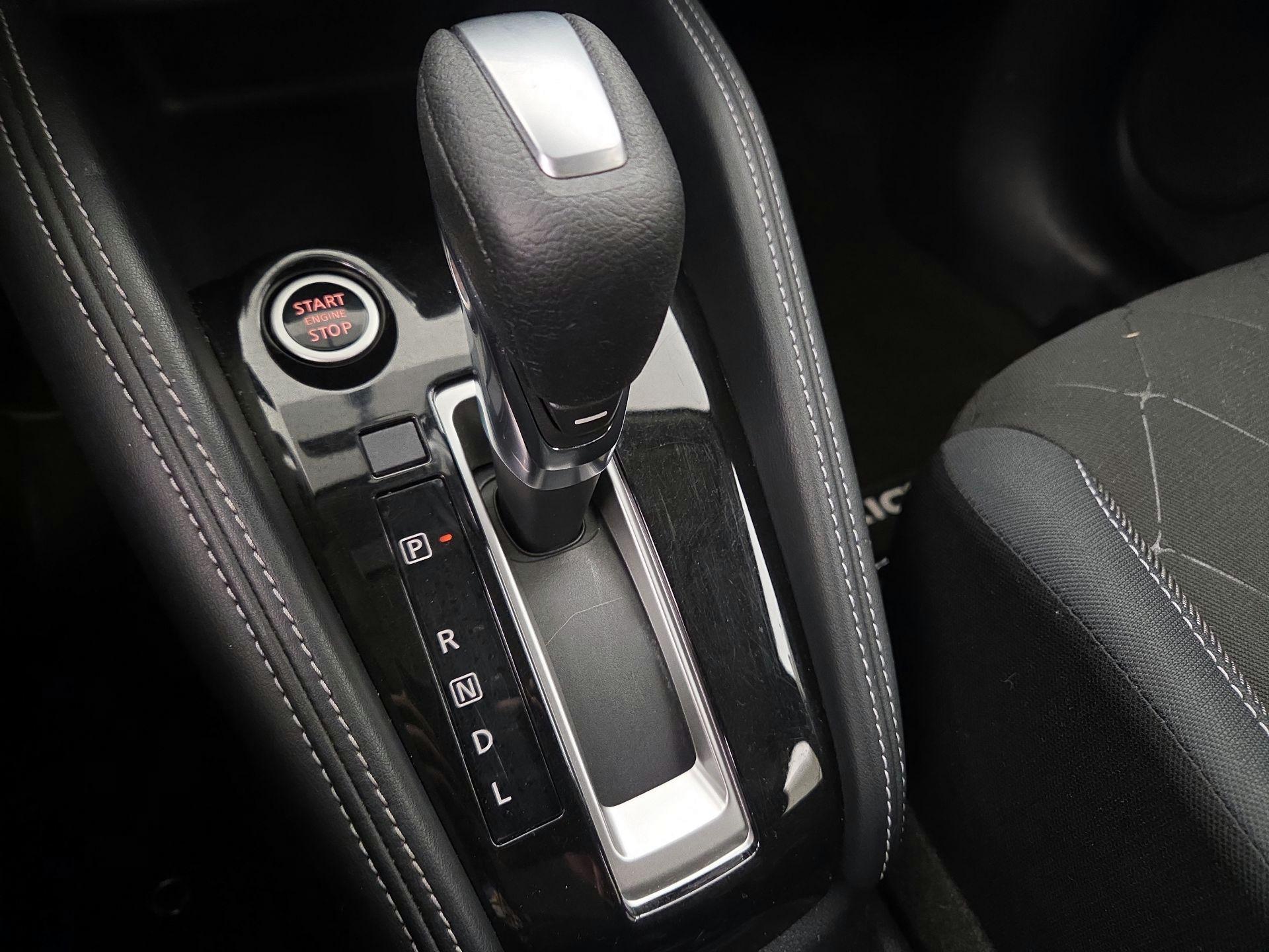 Thumbnail: 2019 Nissan Kicks - 17