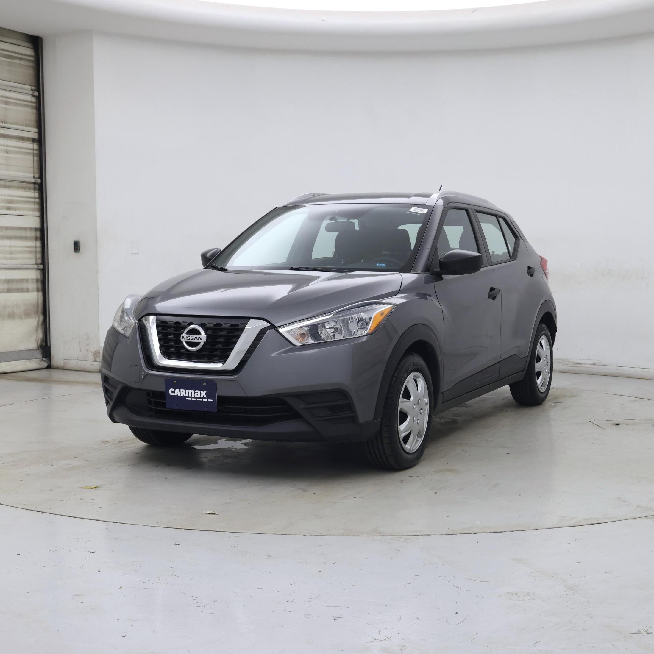 Thumbnail: 2019 Nissan Kicks - 4