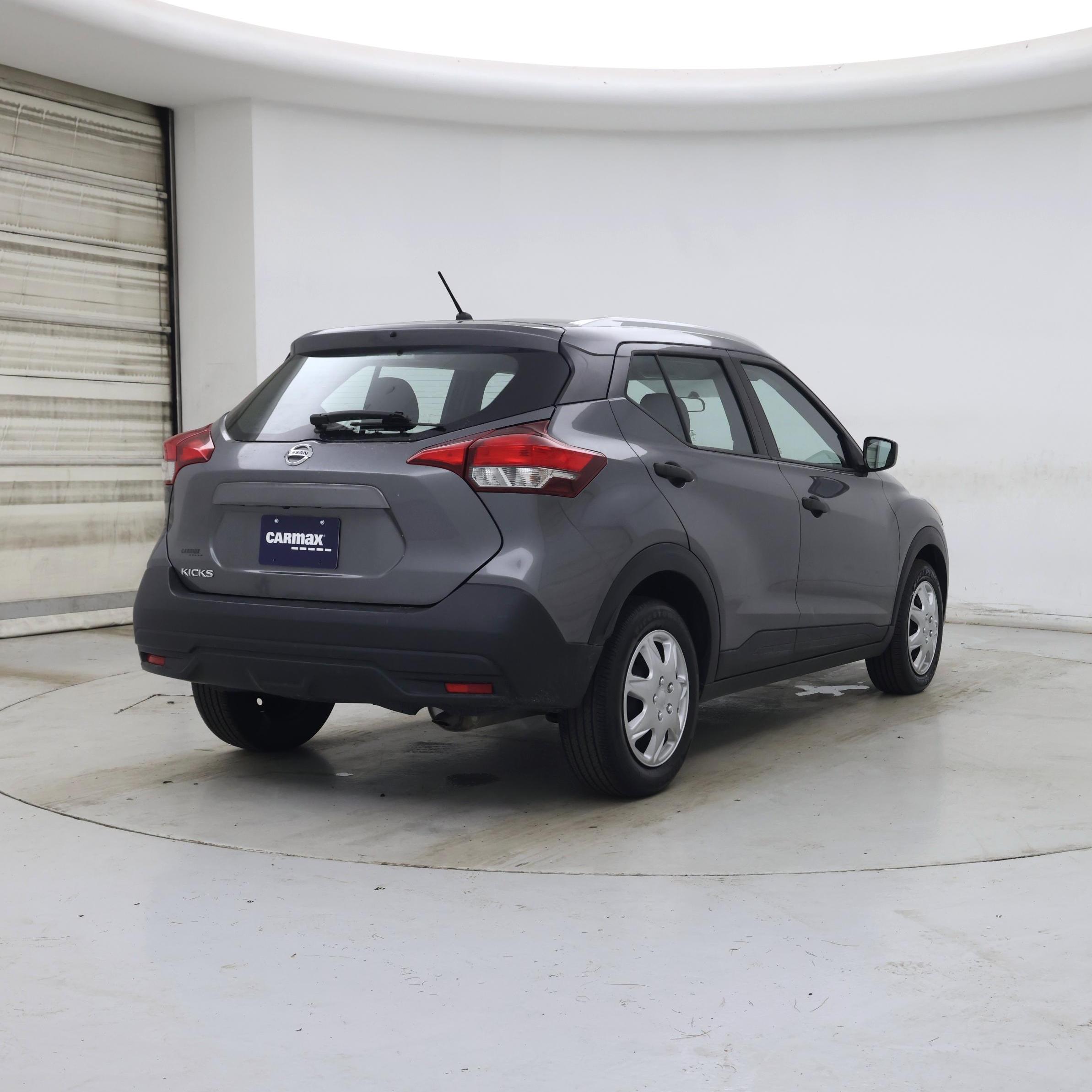 Thumbnail: 2019 Nissan Kicks - 8