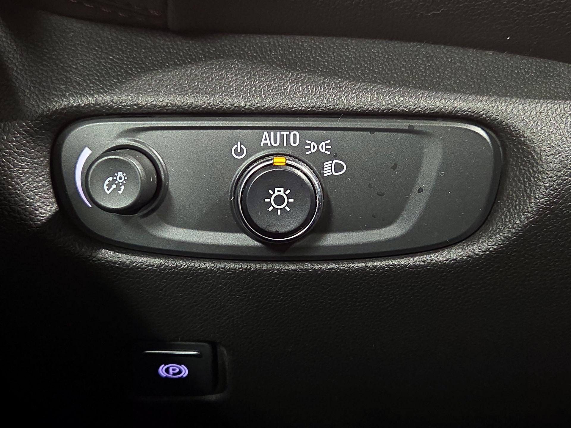 Thumbnail: 2021 Chevrolet Blazer - 13