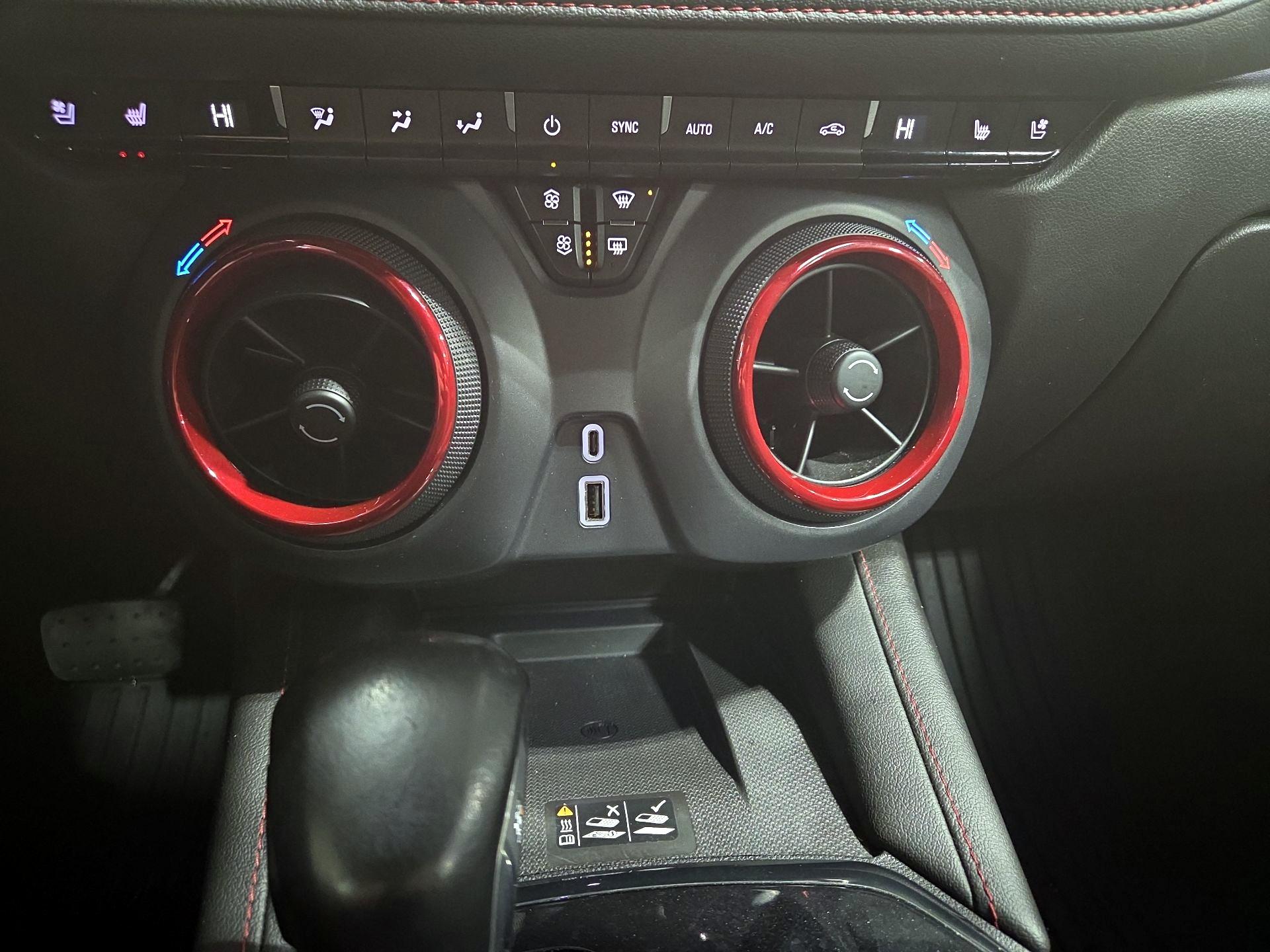 Thumbnail: 2021 Chevrolet Blazer - 16