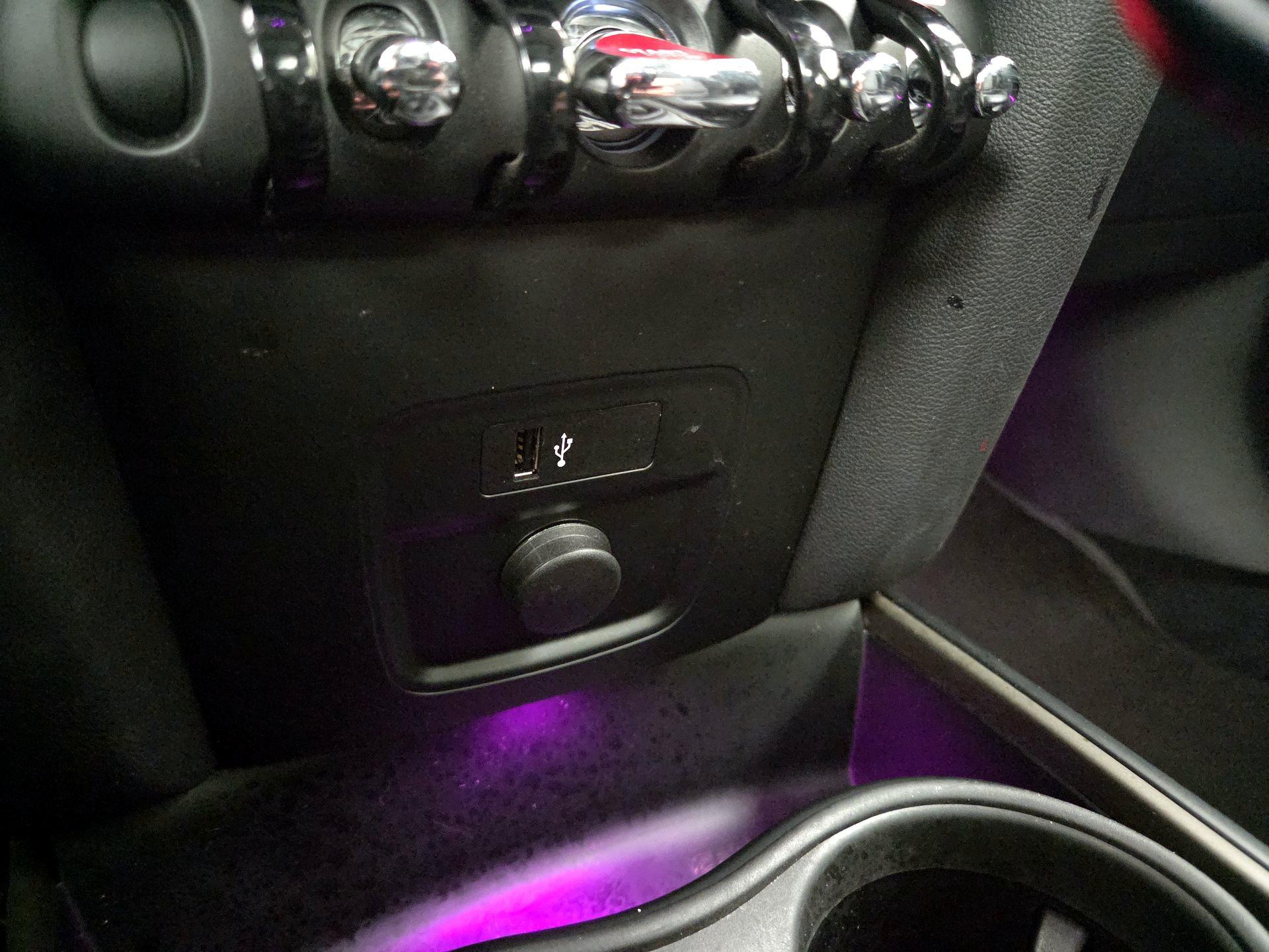 Thumbnail: 2019 MINI Cooper Countryman - 18