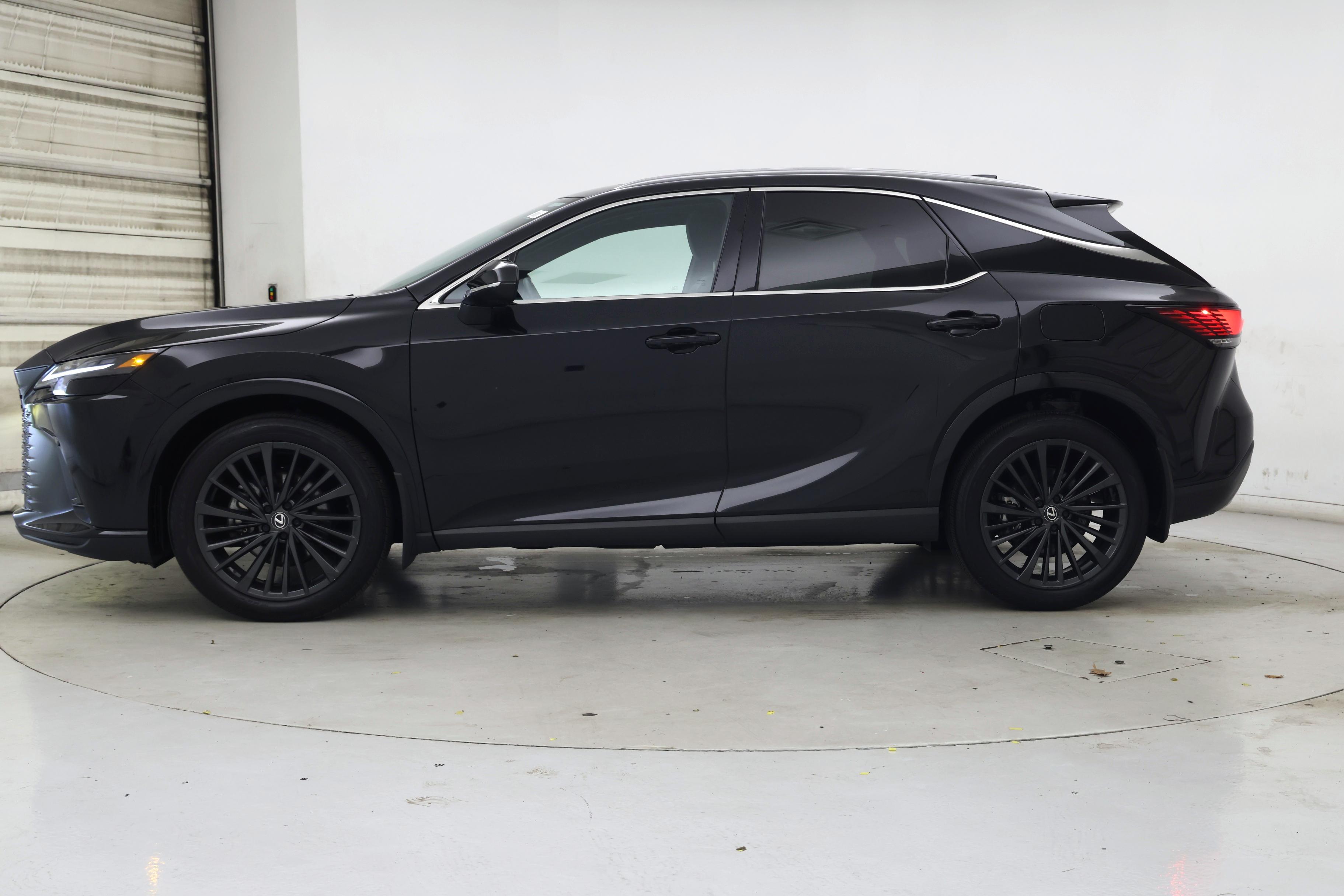 Thumbnail: 2024 Lexus RX - 3