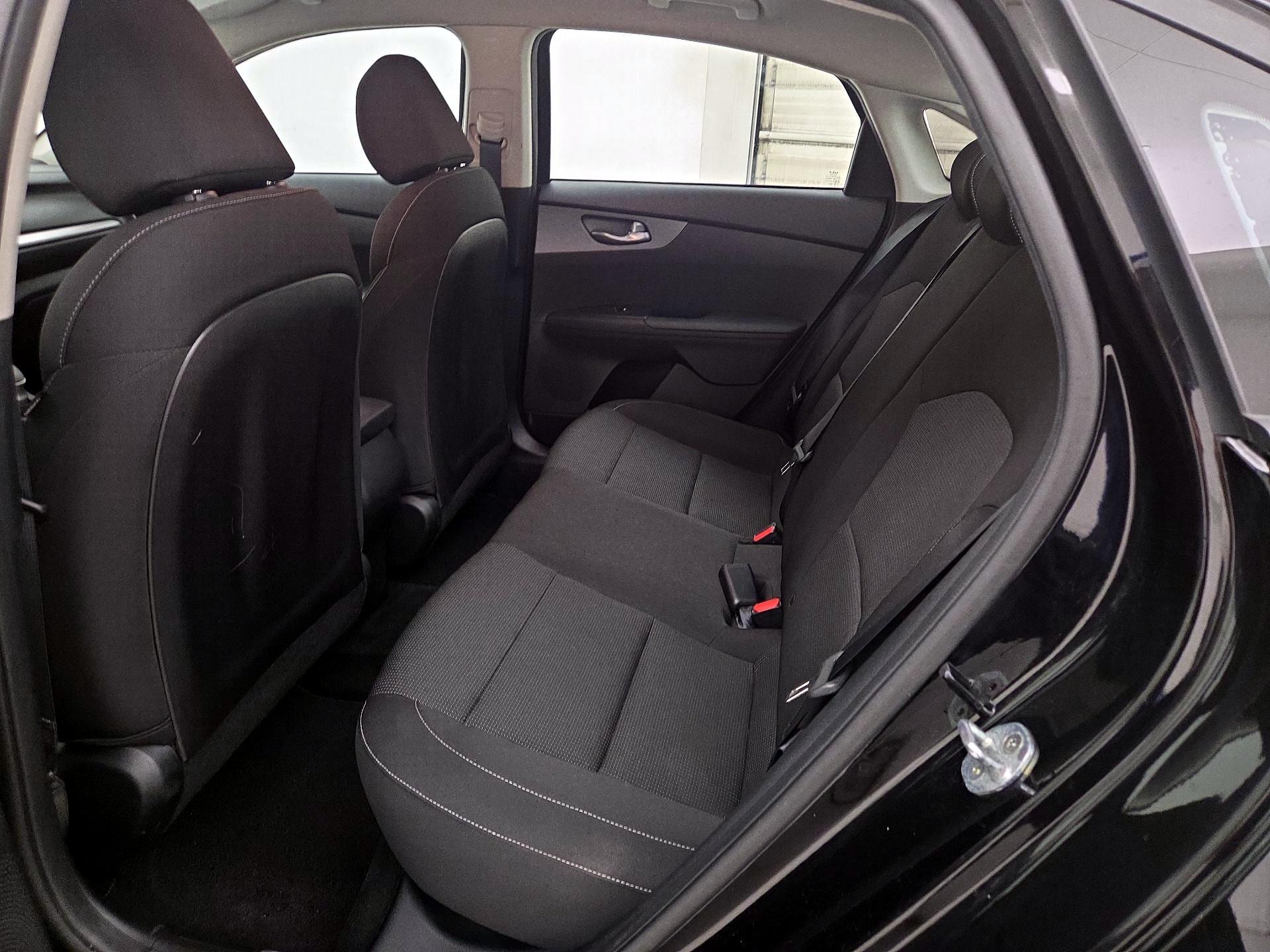 Thumbnail: 2021 Kia Forte - 19