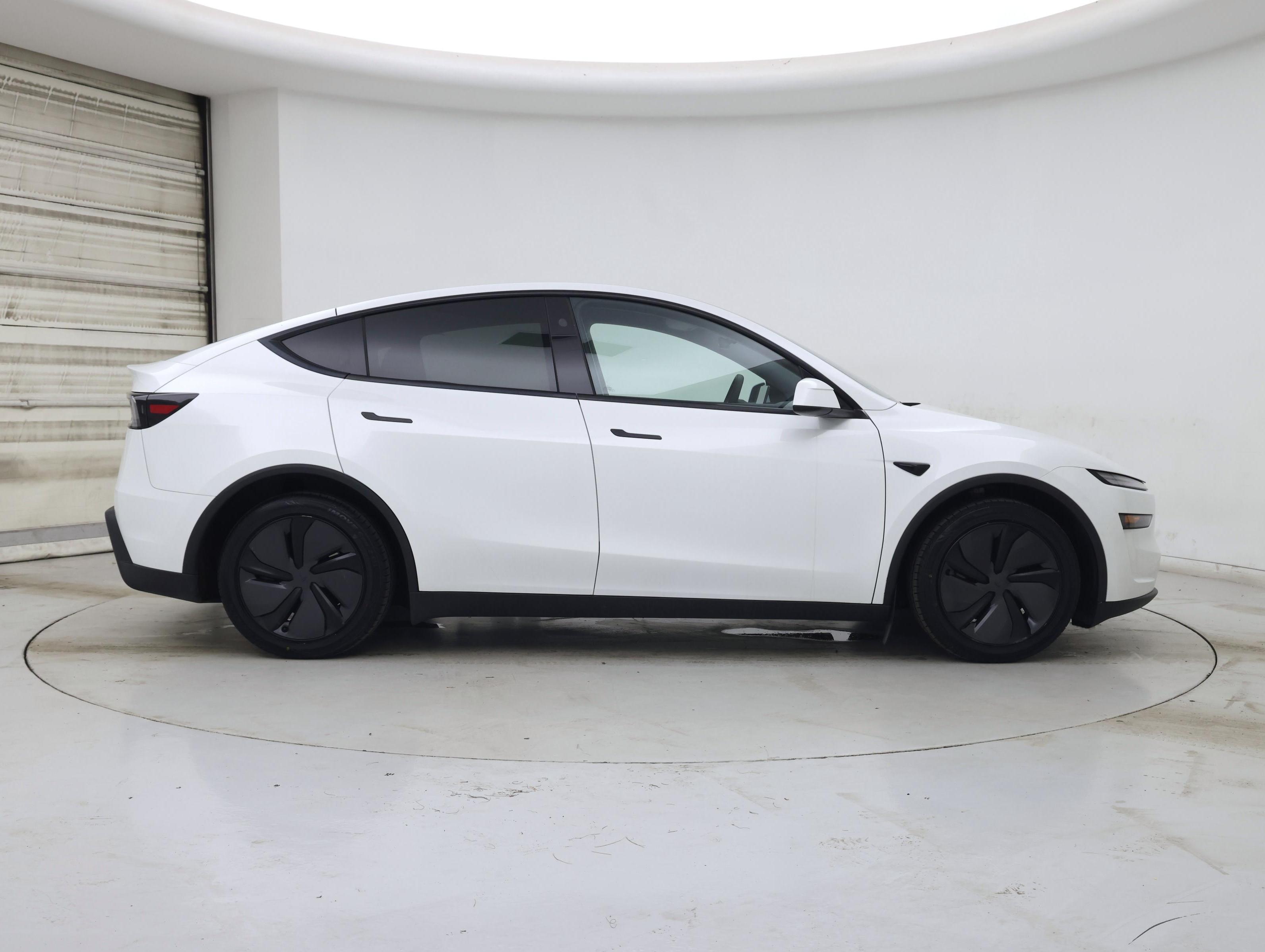 Thumbnail: 2026 Tesla Model Y - 7