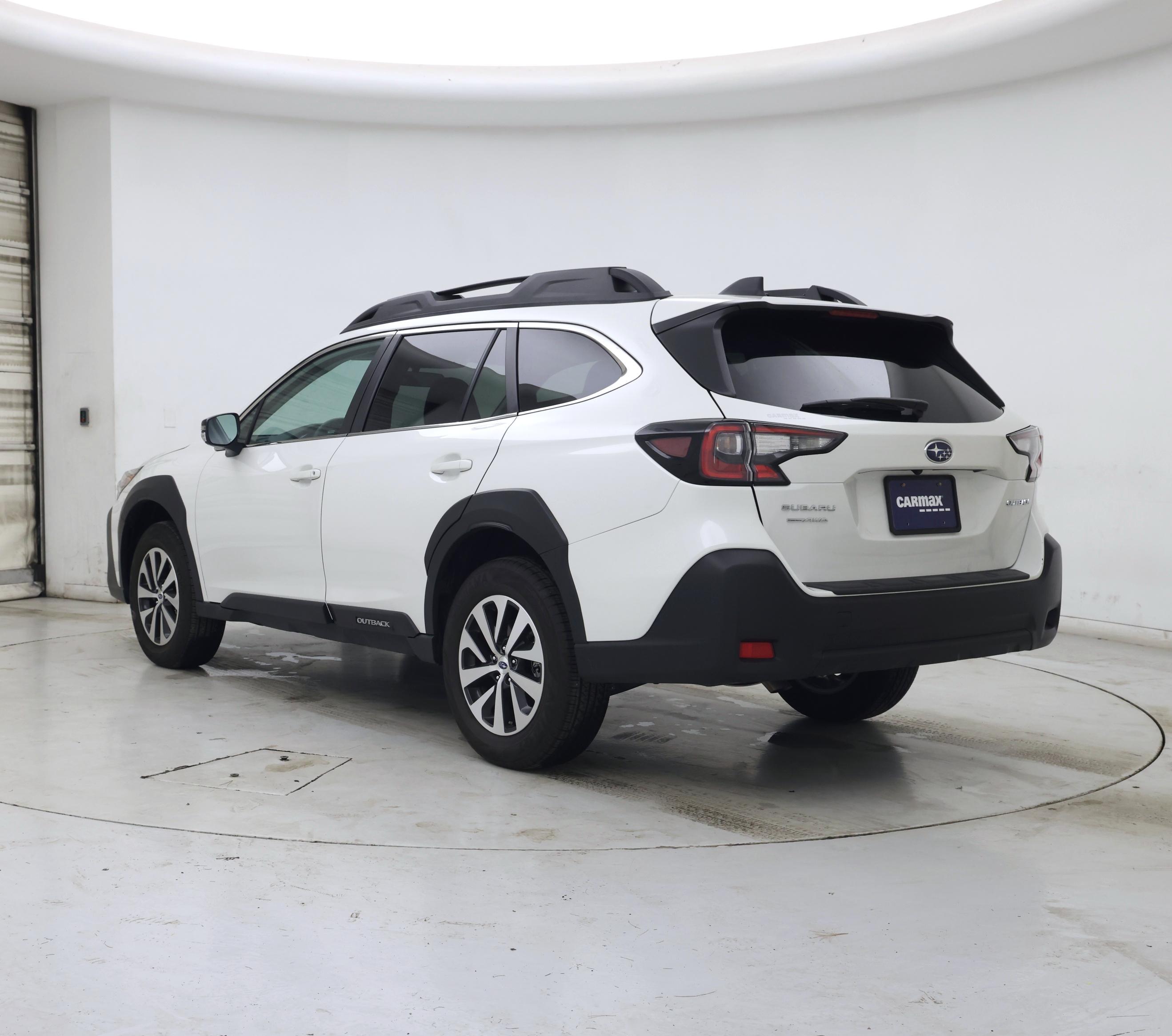 Thumbnail: 2025 Subaru Outback - 2