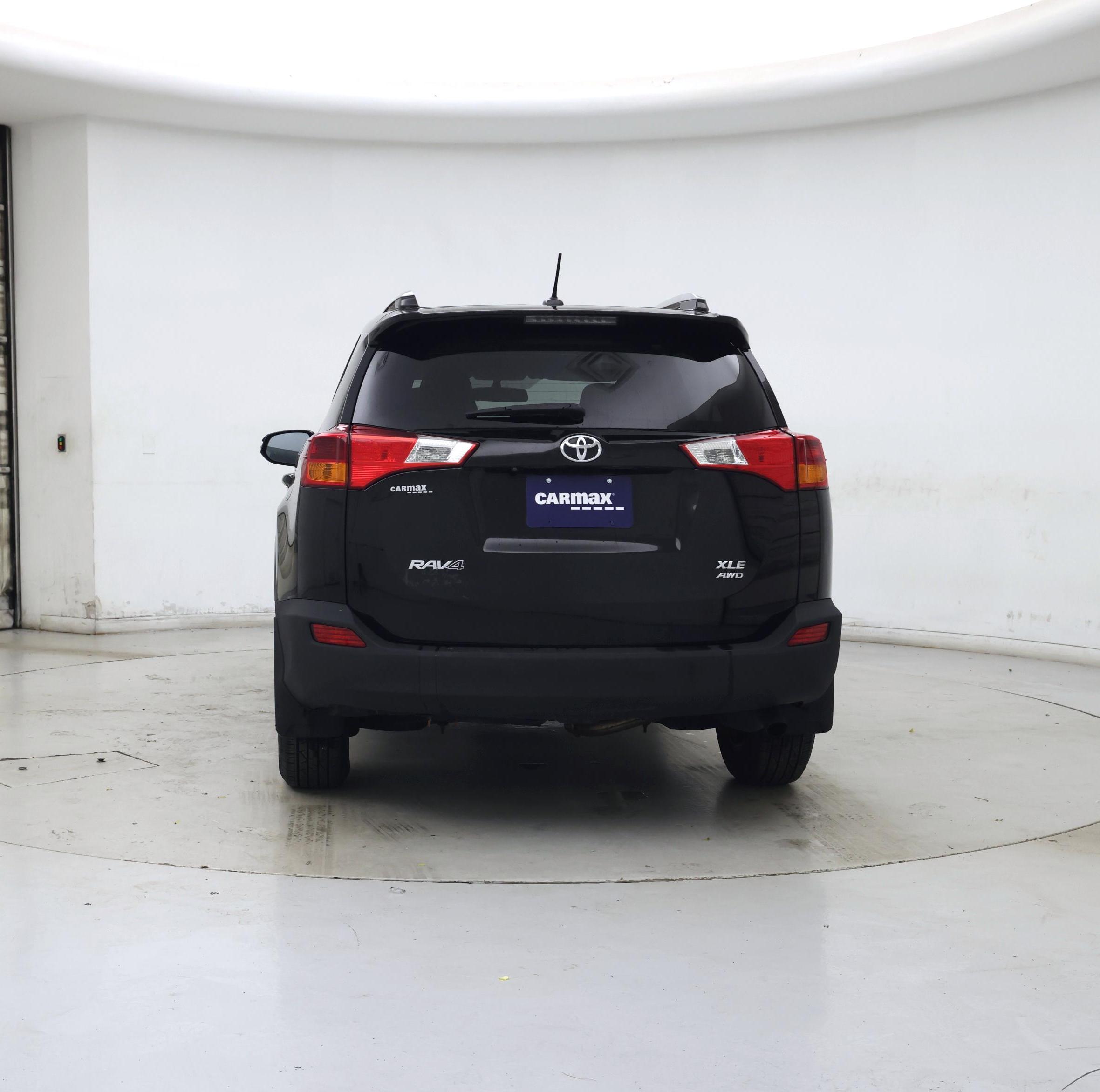 Thumbnail: 2015 Toyota RAV4 - 6