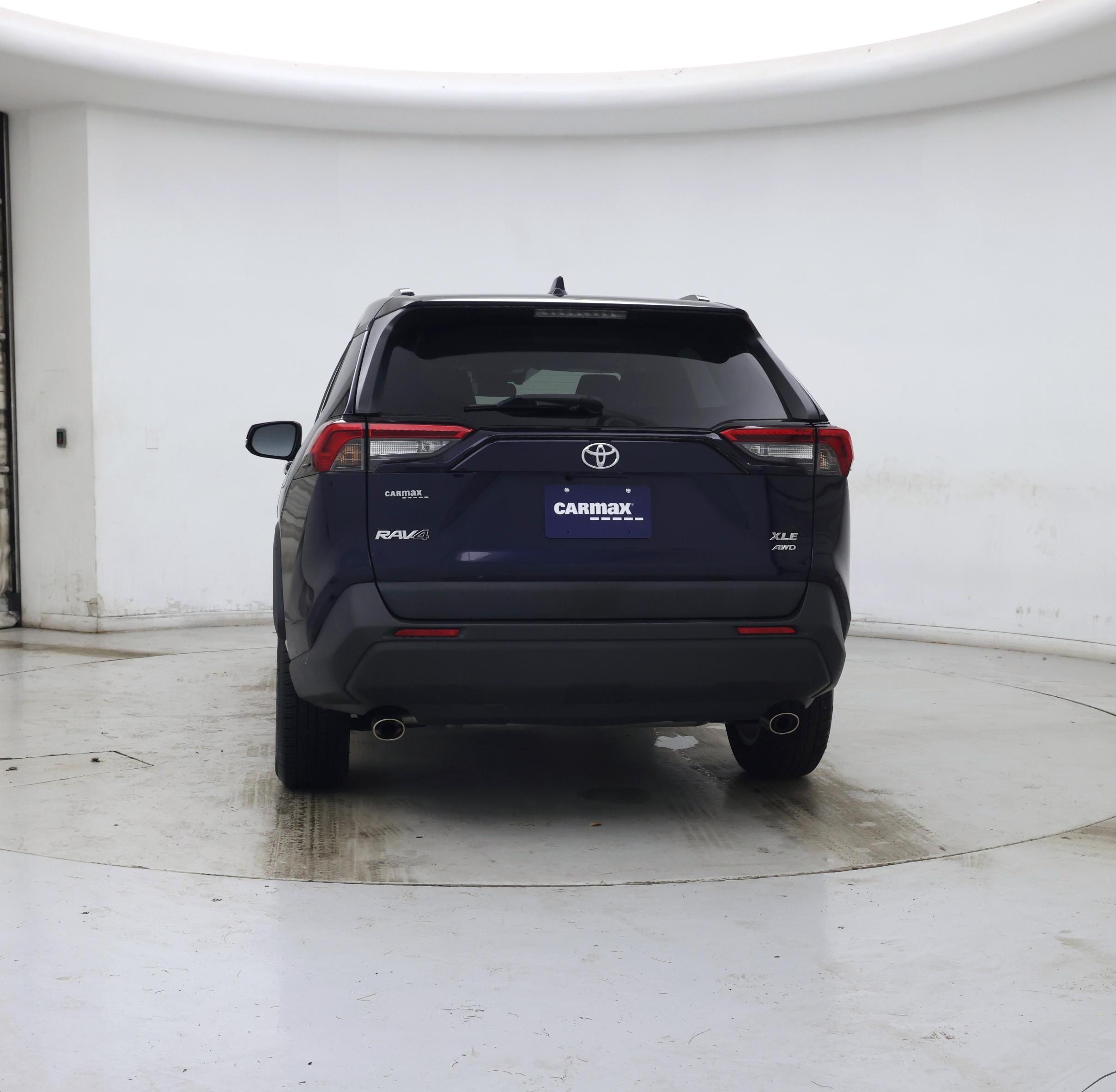 Thumbnail: 2019 Toyota RAV4 - 6