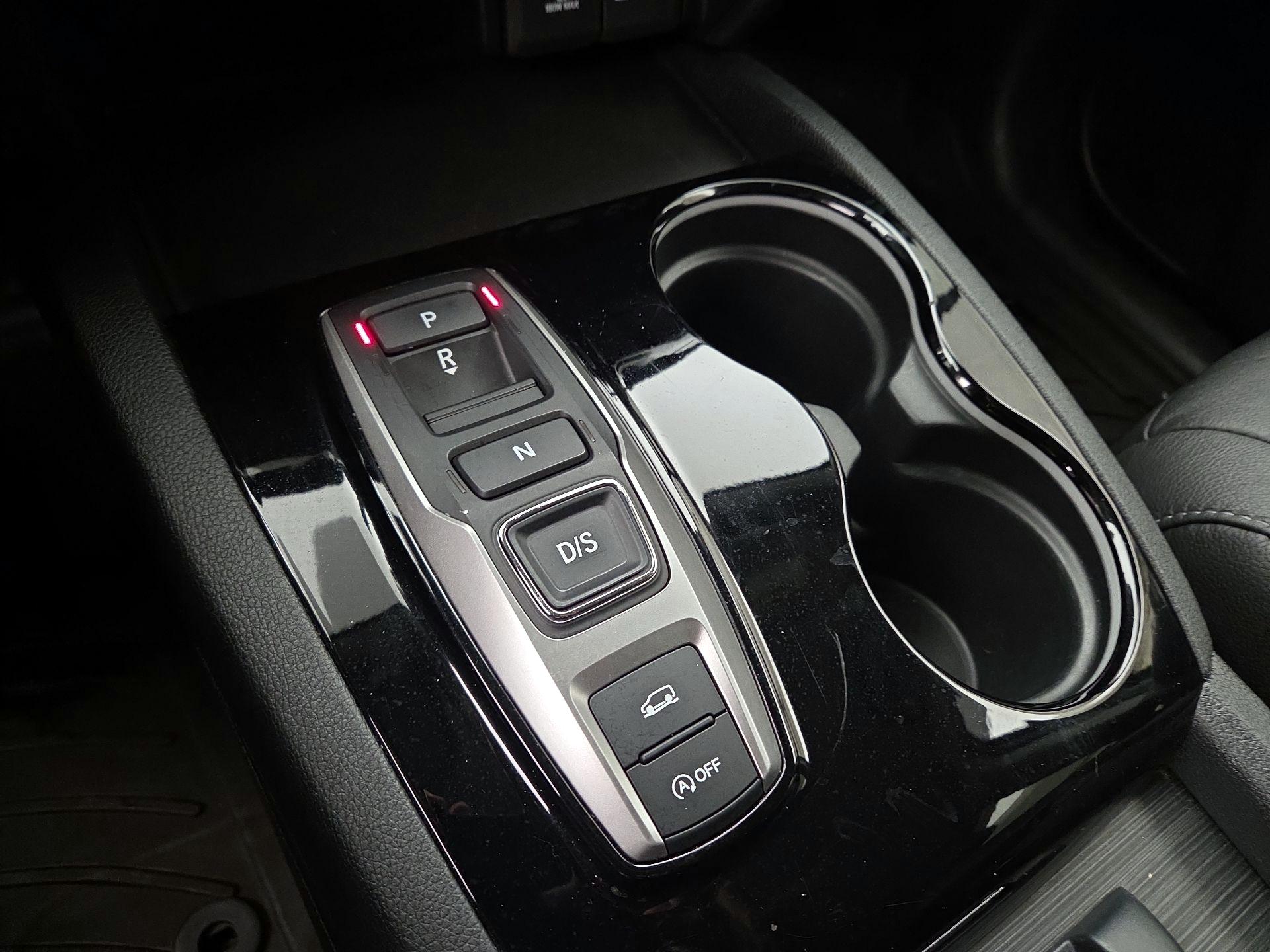 Thumbnail: 2022 Honda Pilot - 17