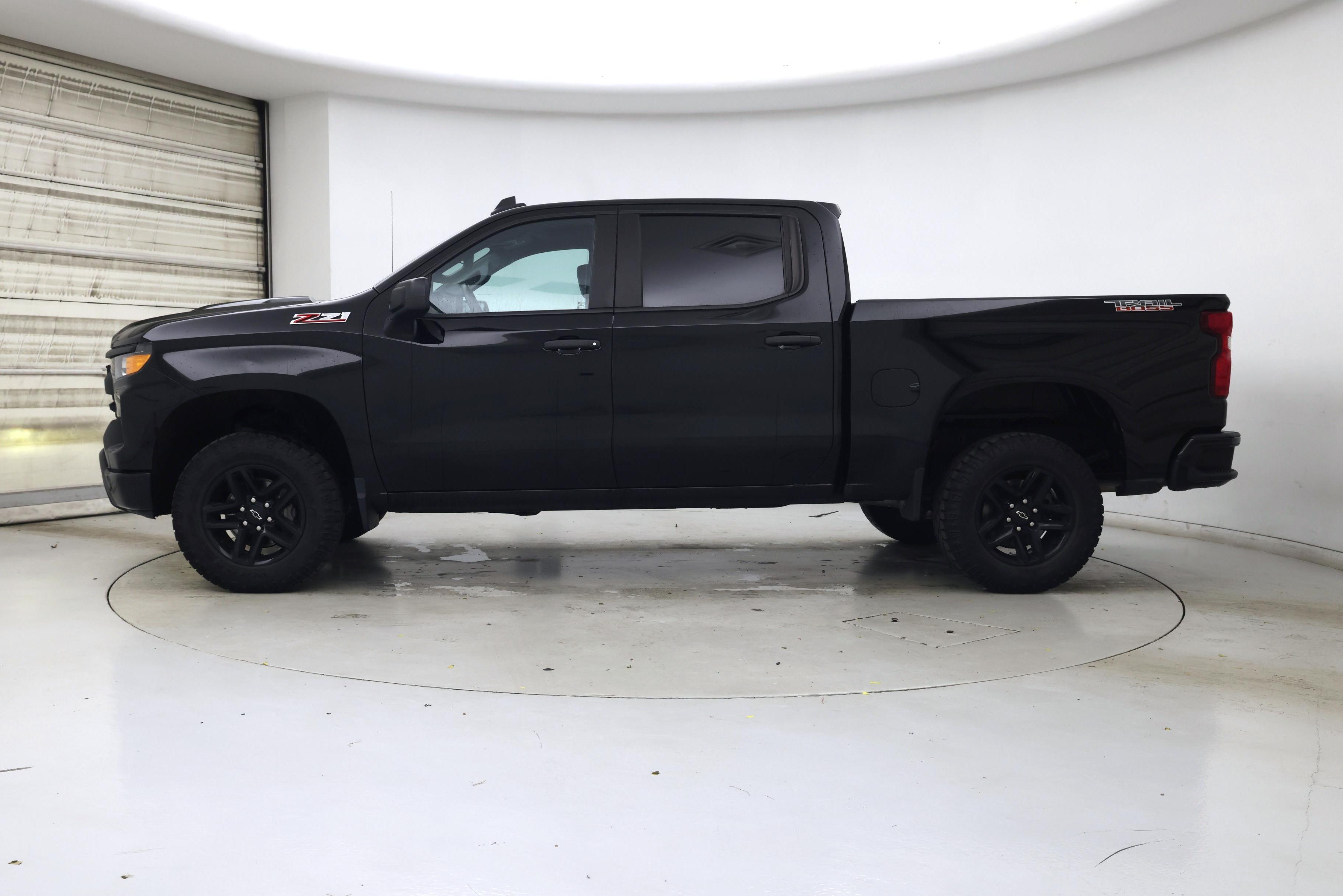 Thumbnail: 2022 Chevrolet Silverado 1500 - 3