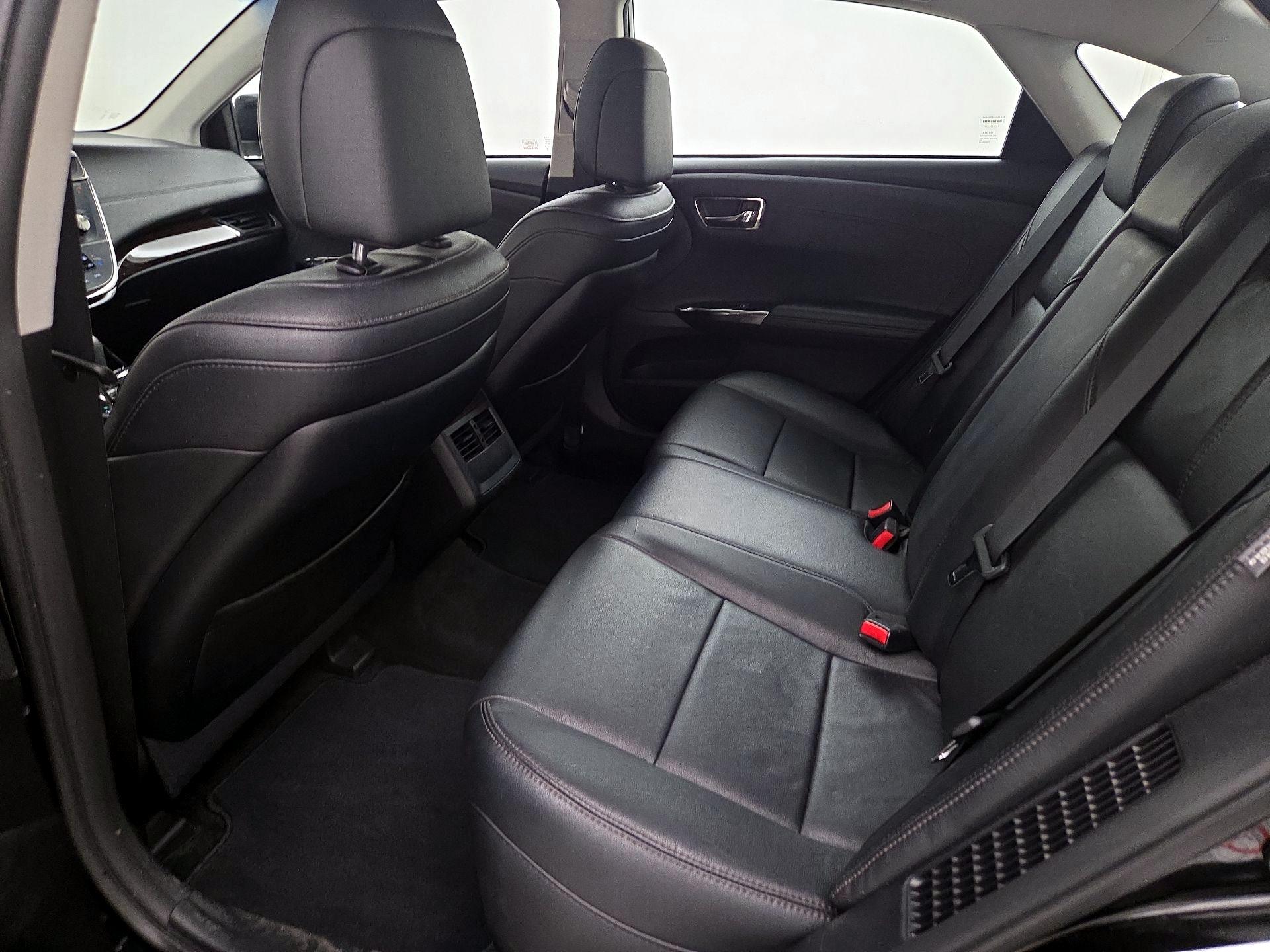 Thumbnail: 2015 Toyota Avalon - 19