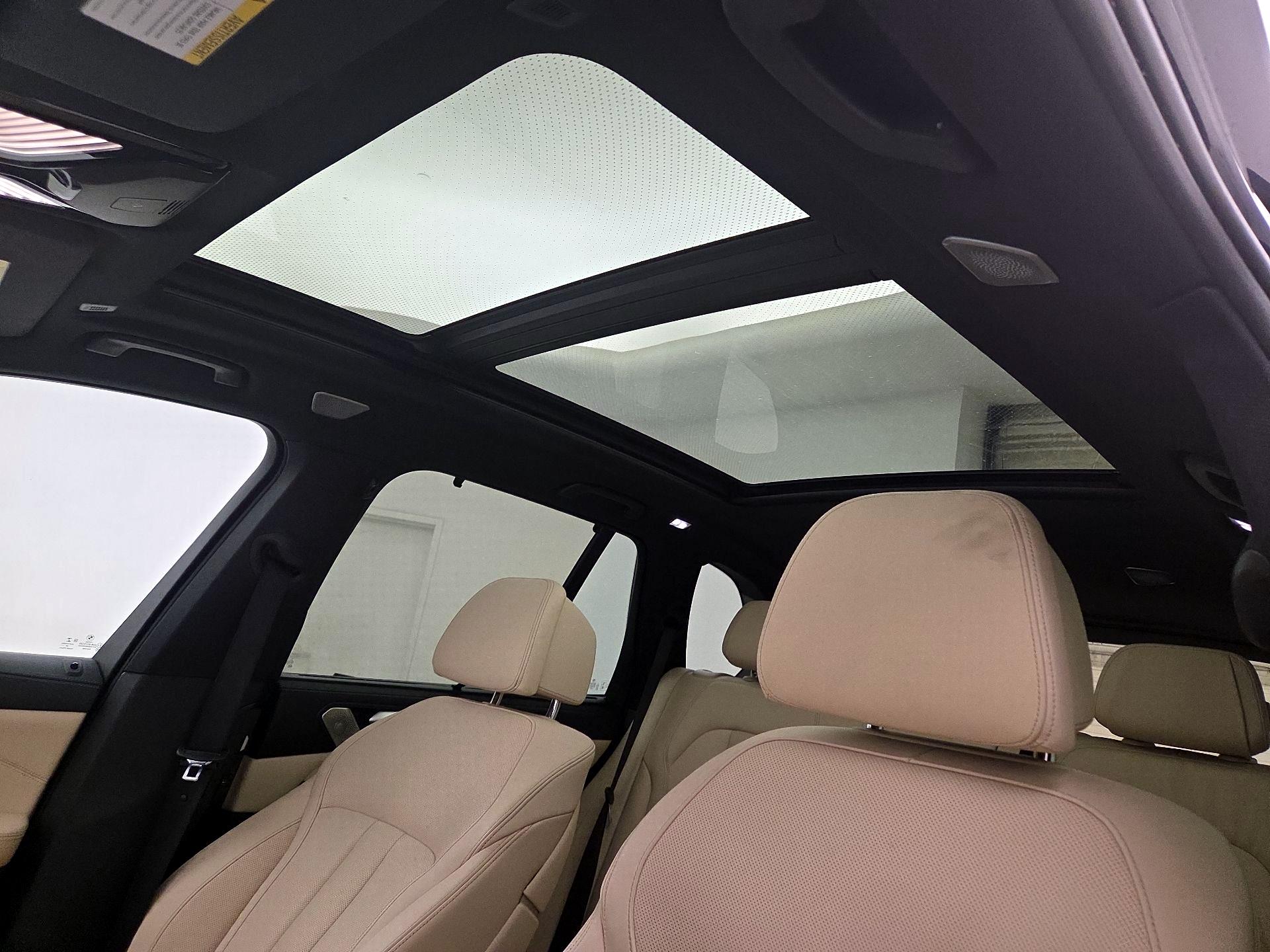 Thumbnail: 2021 BMW X5 - 20
