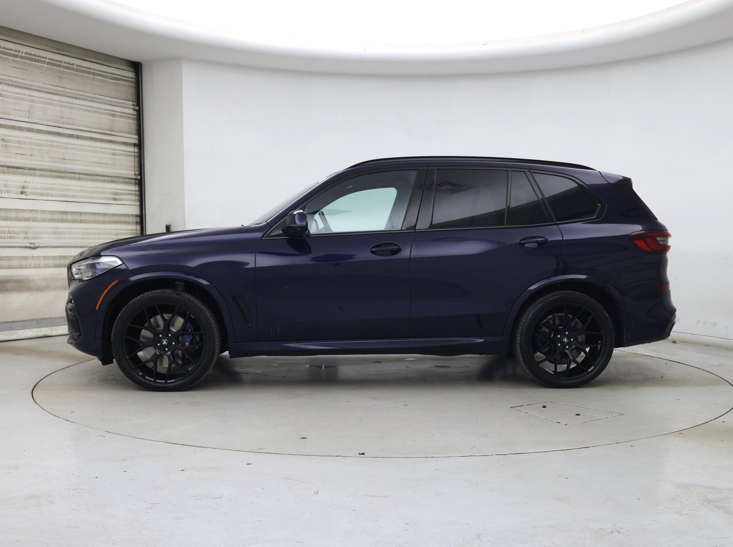 Thumbnail: 2021 BMW X5 - 3