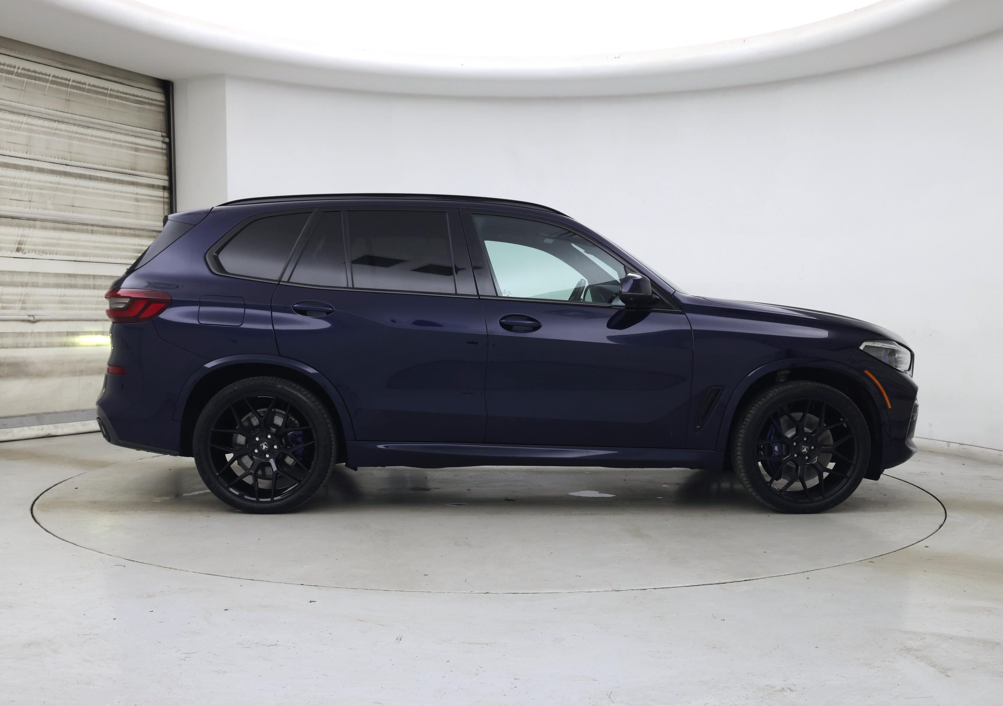 Thumbnail: 2021 BMW X5 - 7