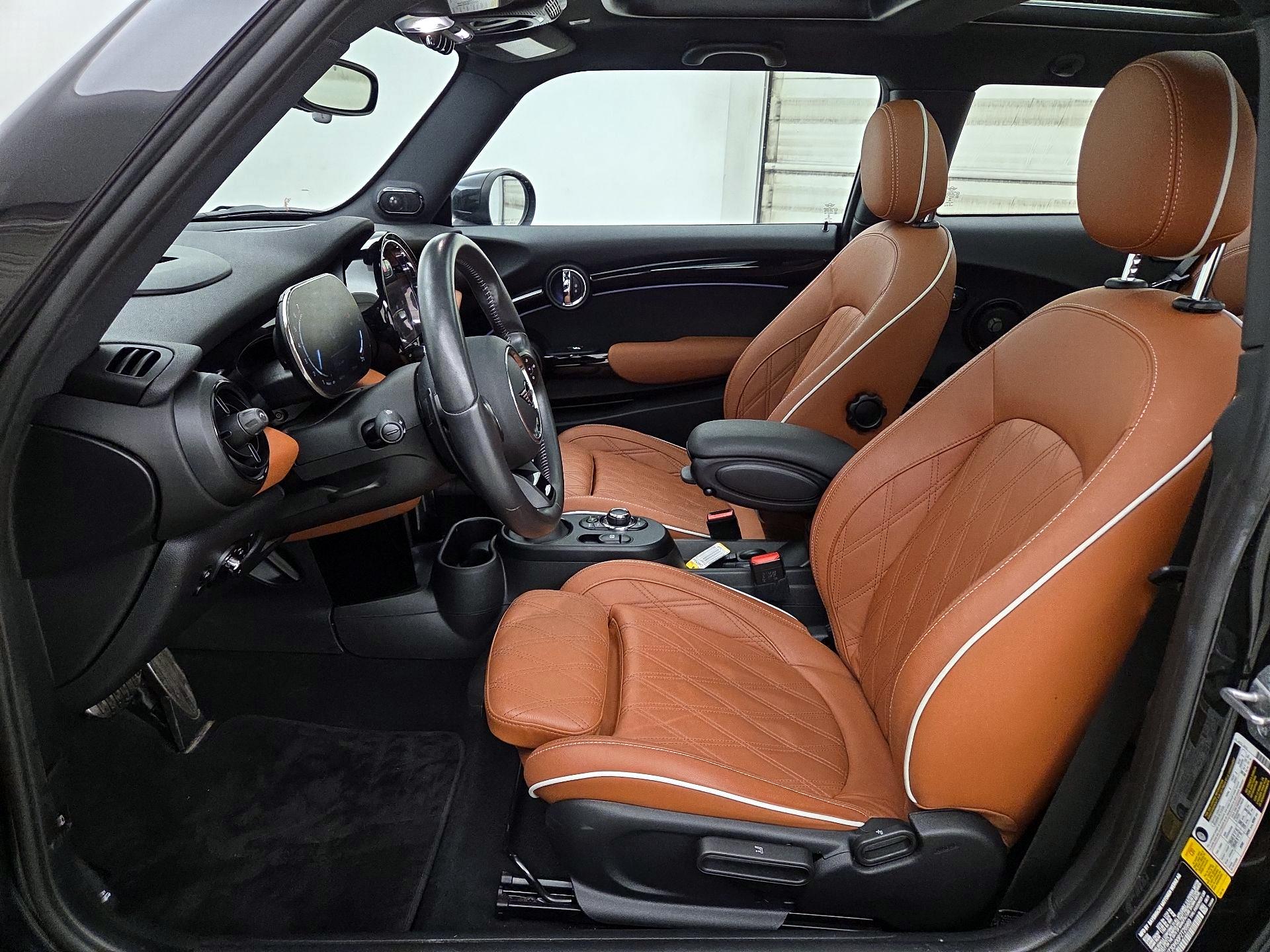 Thumbnail: 2023 MINI Cooper Hardtop - 11