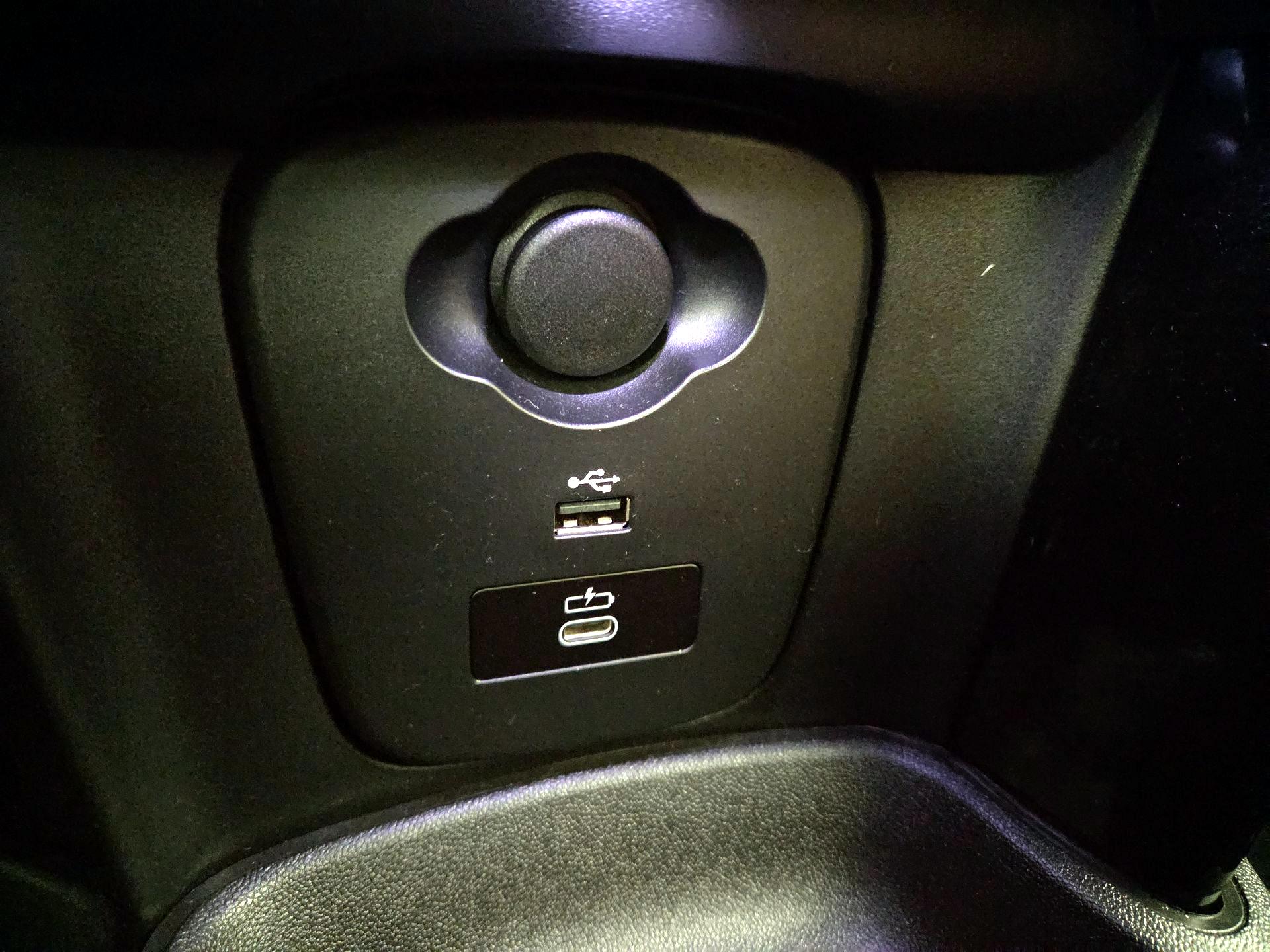 Thumbnail: 2023 MINI Cooper Hardtop - 19