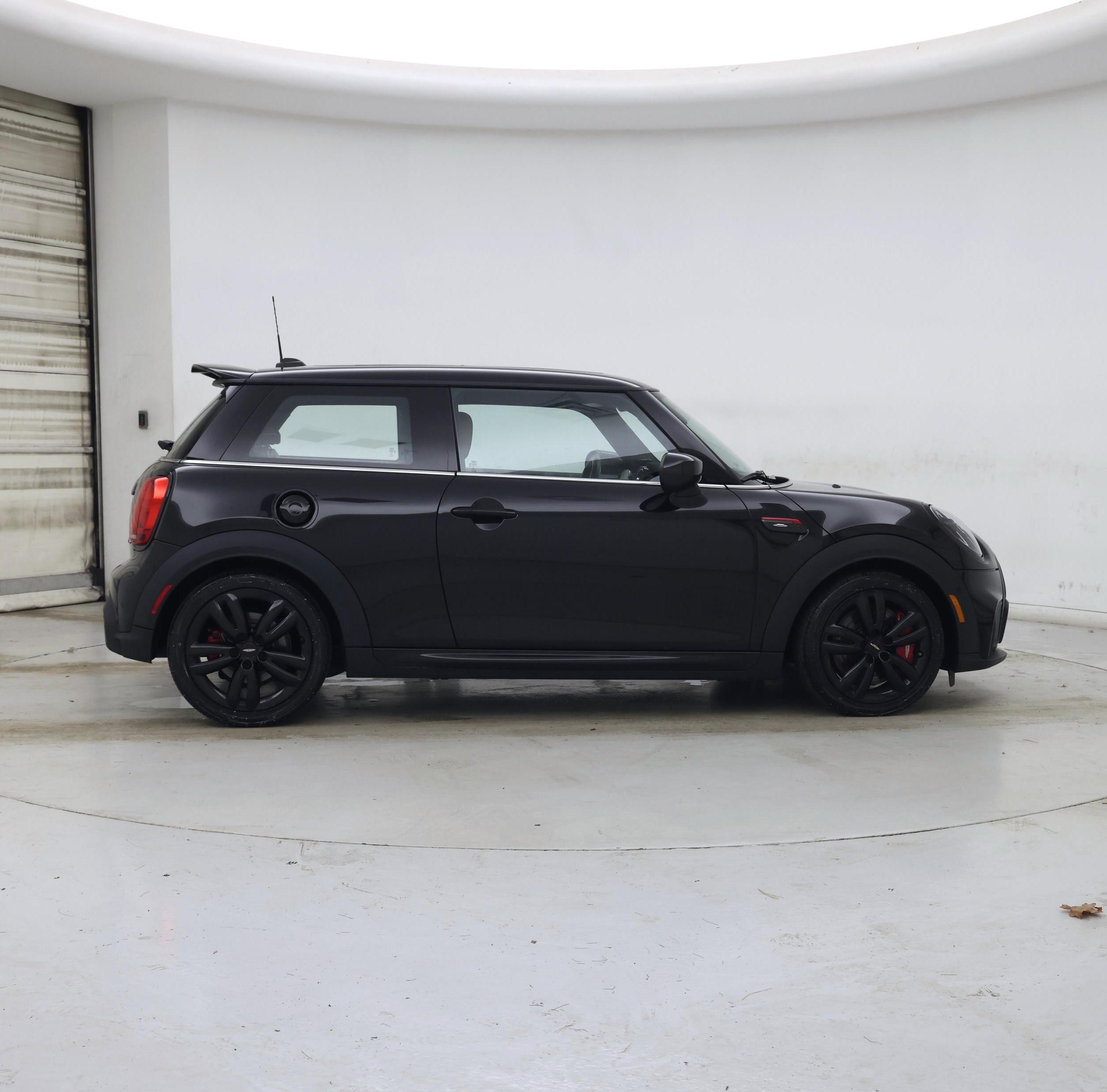 Thumbnail: 2023 MINI Cooper Hardtop - 7