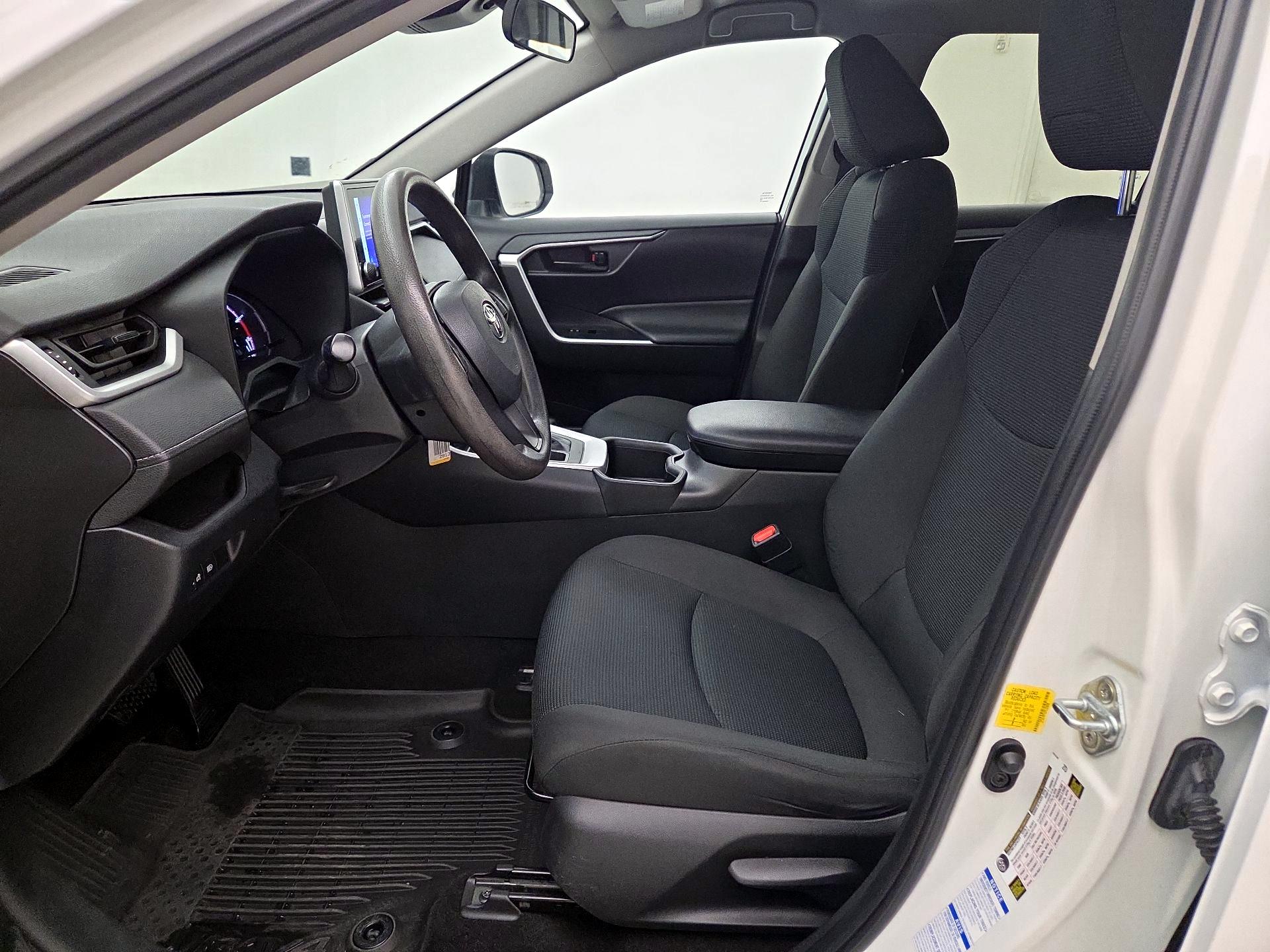 Thumbnail: 2023 Toyota RAV4 - 11