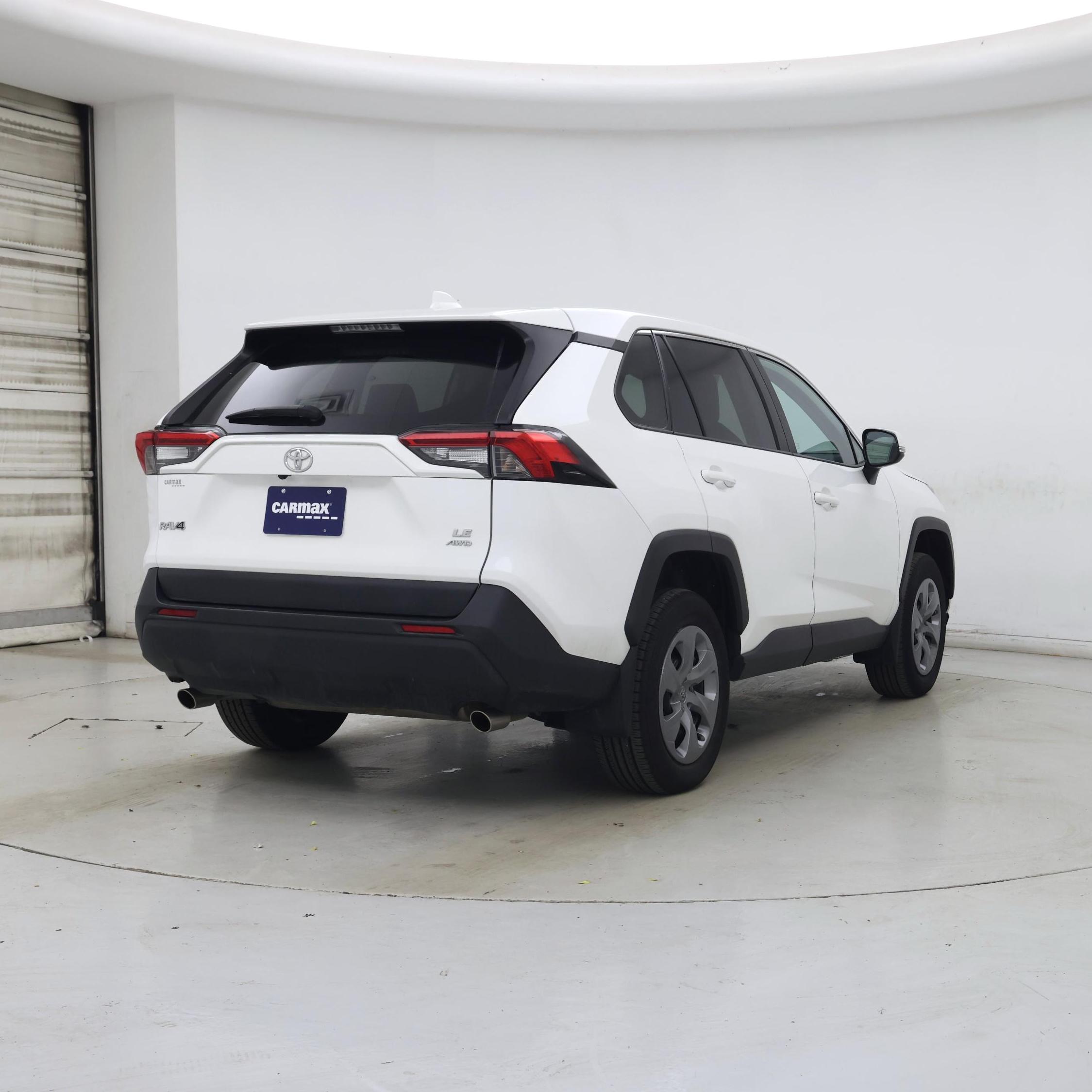 Thumbnail: 2023 Toyota RAV4 - 8