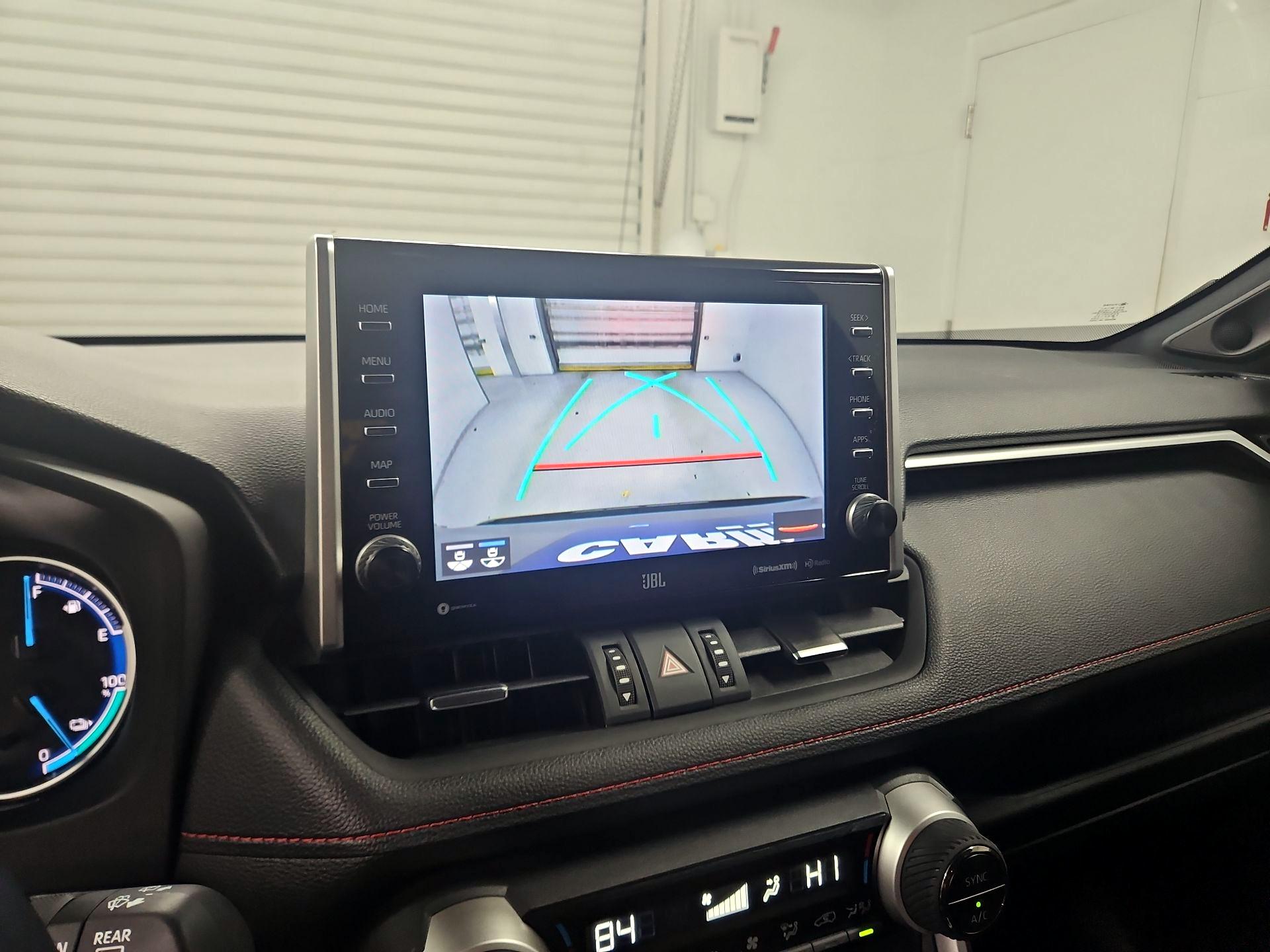 Thumbnail: 2021 Toyota RAV4 - 15