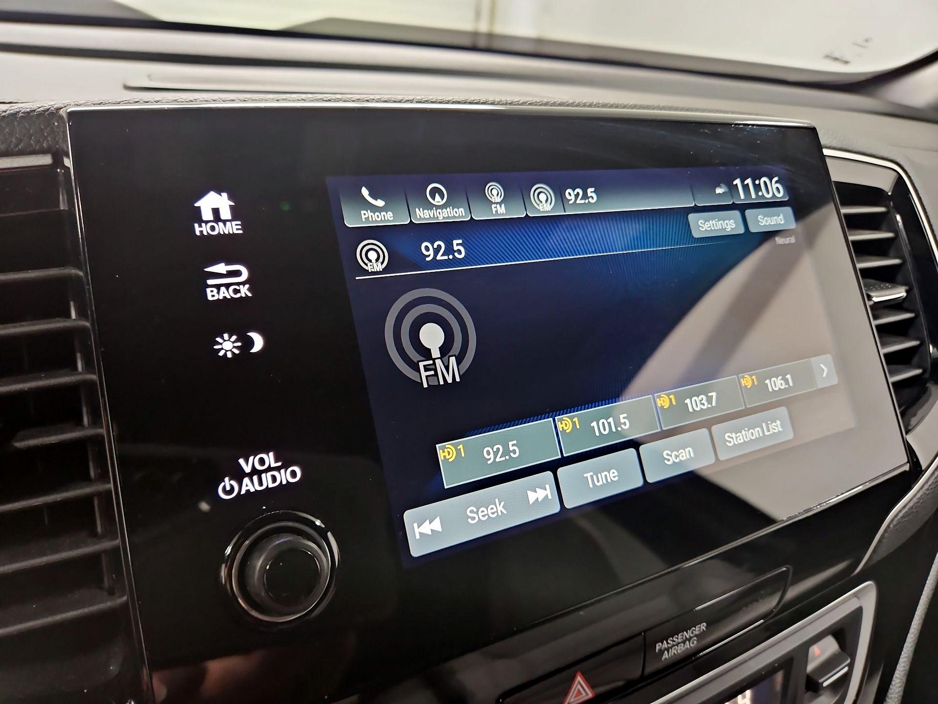 Thumbnail: 2023 Honda Passport - 16