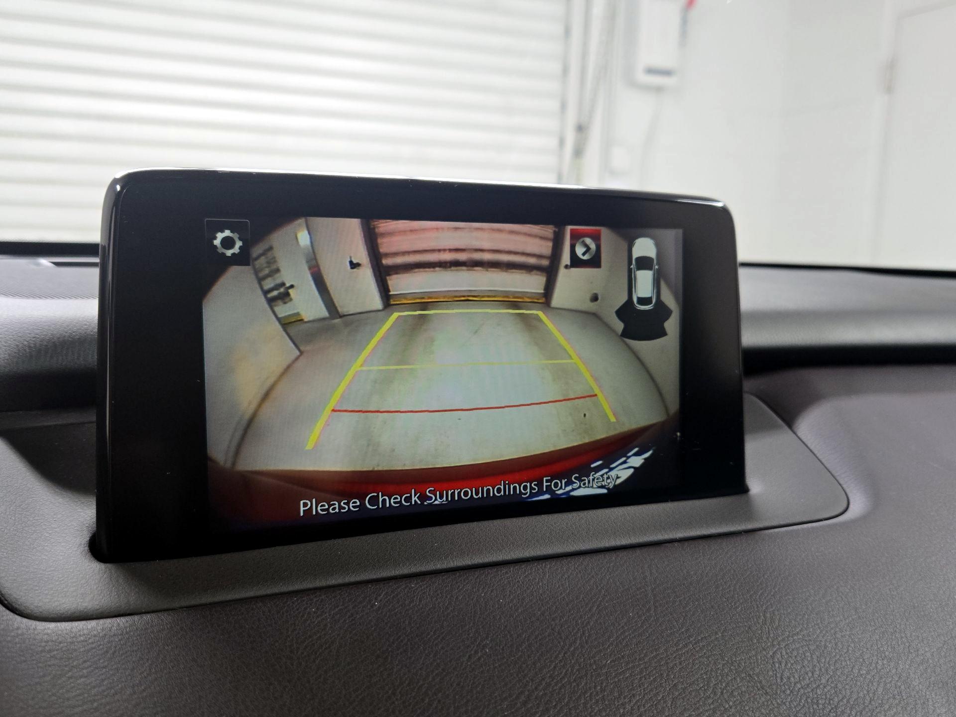 Thumbnail: 2016 Mazda CX-9 - 14