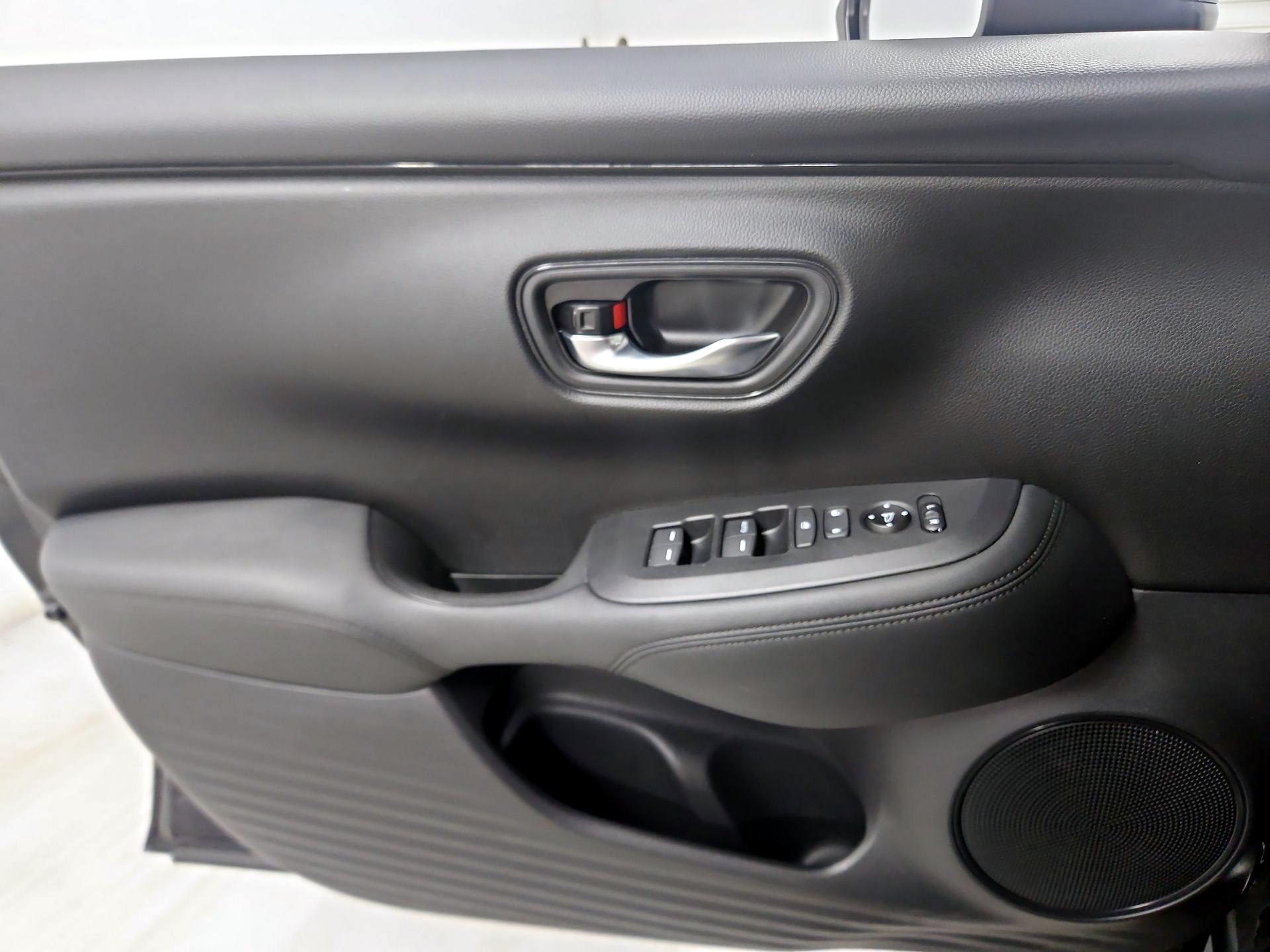 Thumbnail: 2023 Honda HR-V - 12