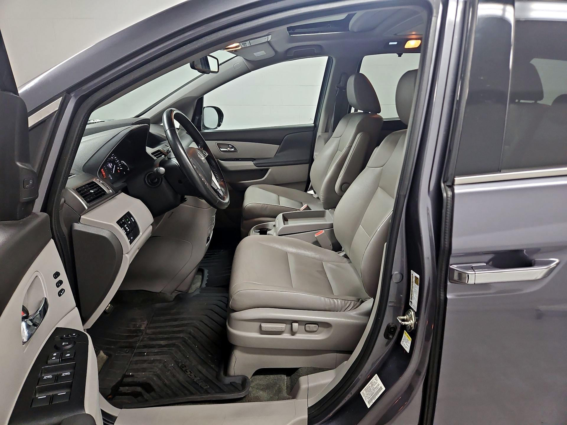 Thumbnail: 2016 Honda Odyssey - 11